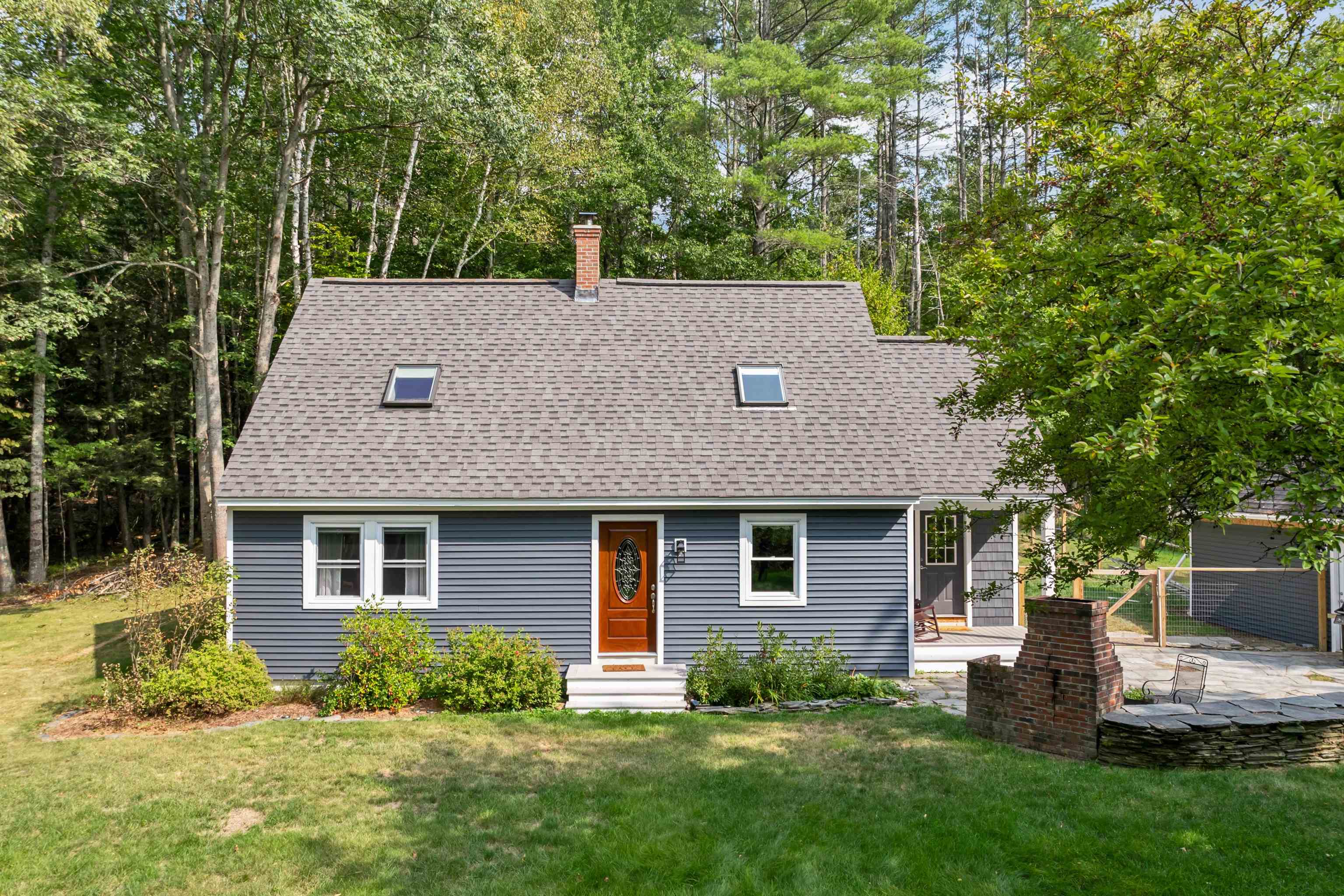 Enfield, New Hampshire, 03748, United States, 3 Bedrooms Bedrooms, ,2 BathroomsBathrooms,Residential,For Sale,1940095