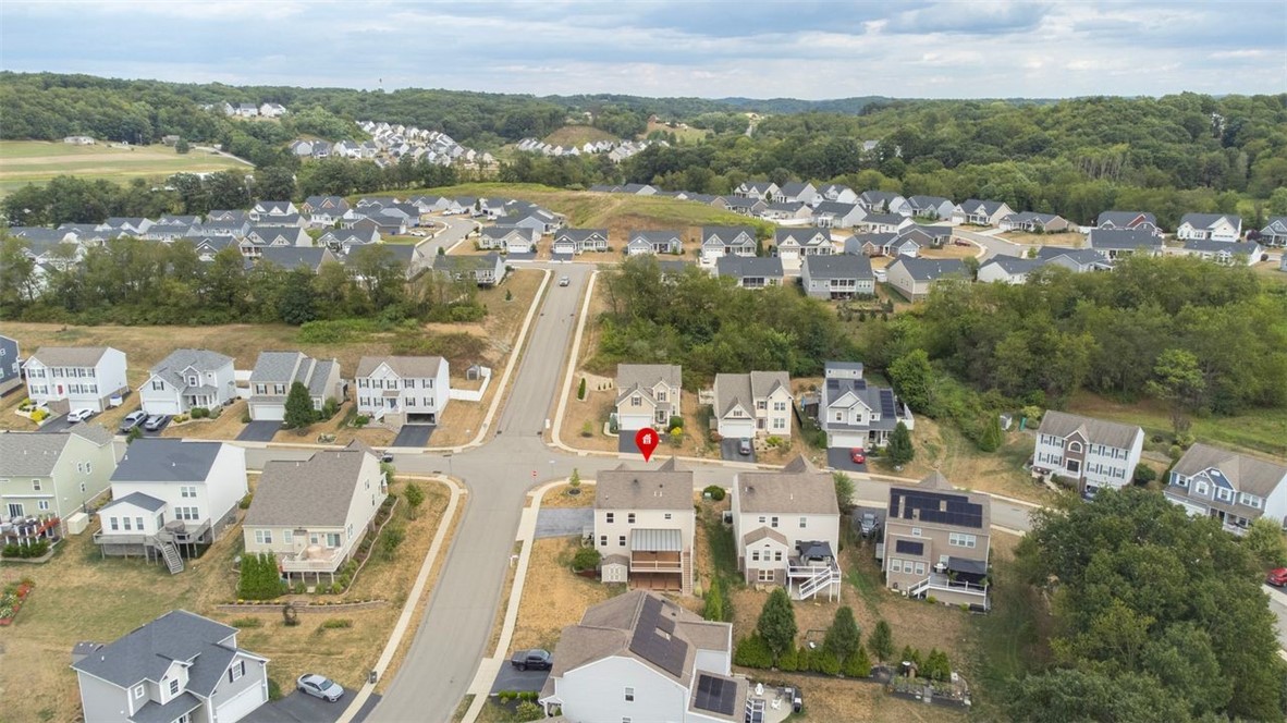 Jackson Twp, Pennsylvania, 16063, United States, 5 Bedrooms Bedrooms, ,4 BathroomsBathrooms,Residential,For Sale,1933406