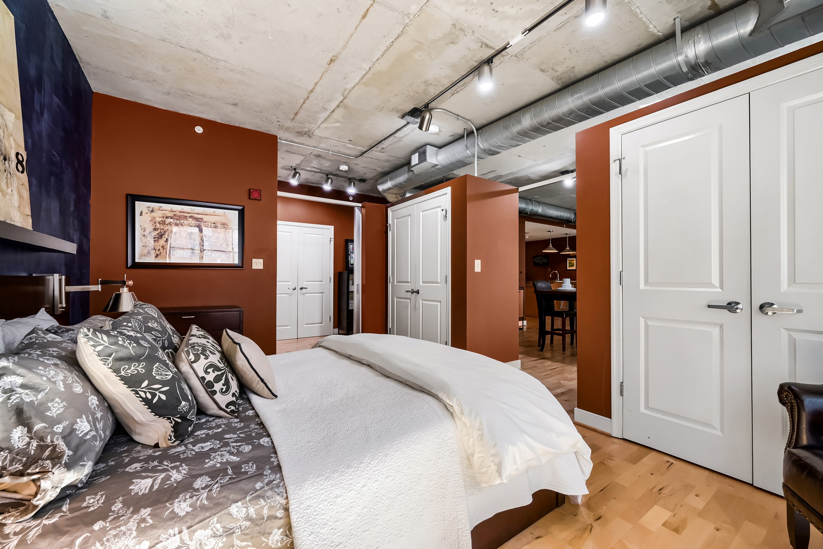  HARBOR EAST - 物件實景