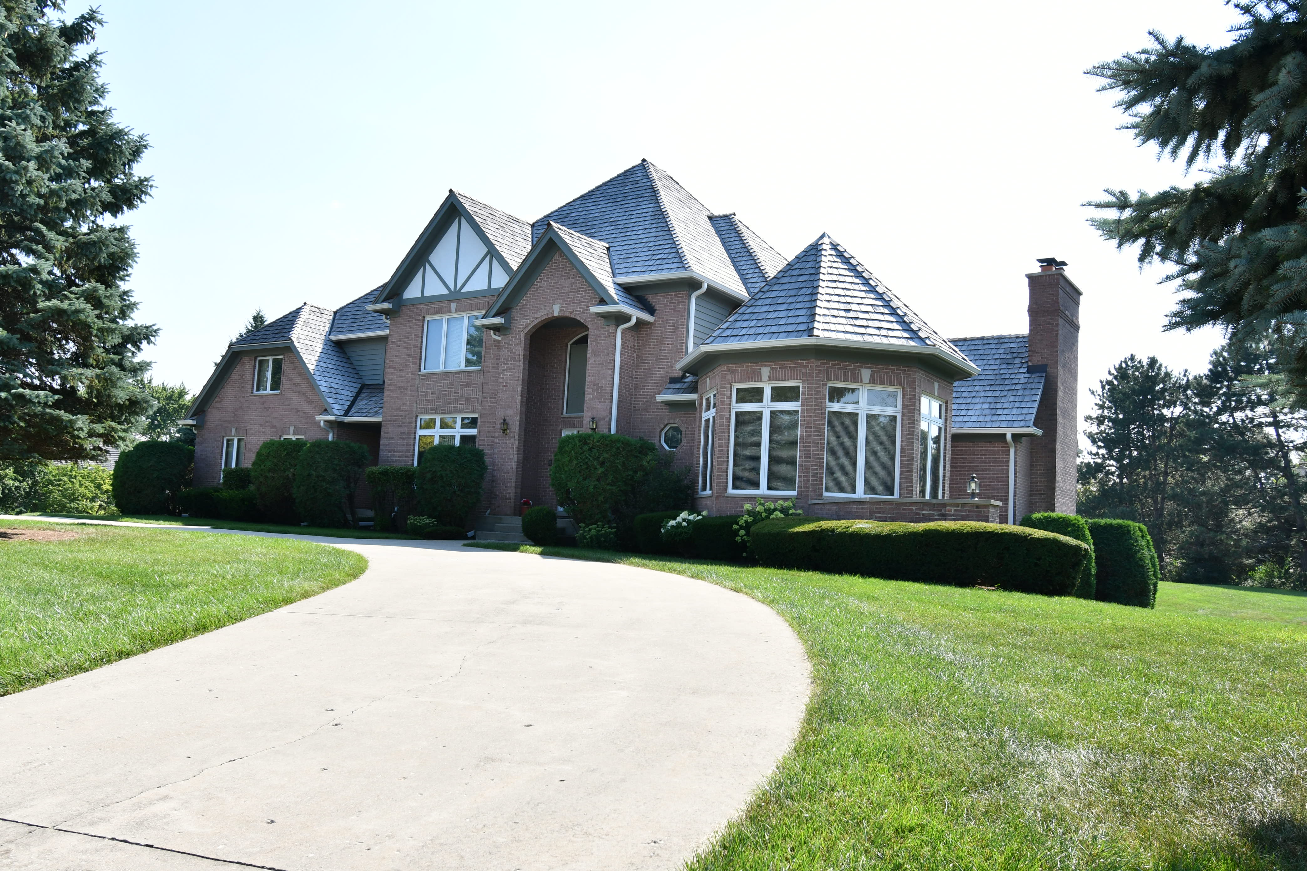 Hawthorn Woods, Illinois, 60047, United States, 4 Bedrooms Bedrooms, ,4 BathroomsBathrooms,Residential,For Sale,1895199