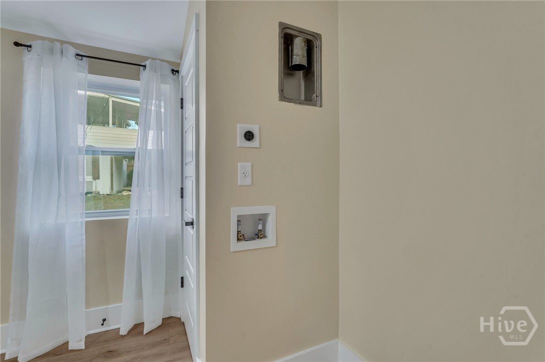 Savannah, Georgia, 31405, United States, 3 Bedrooms Bedrooms, ,3 BathroomsBathrooms,Residential,For Sale,1989638