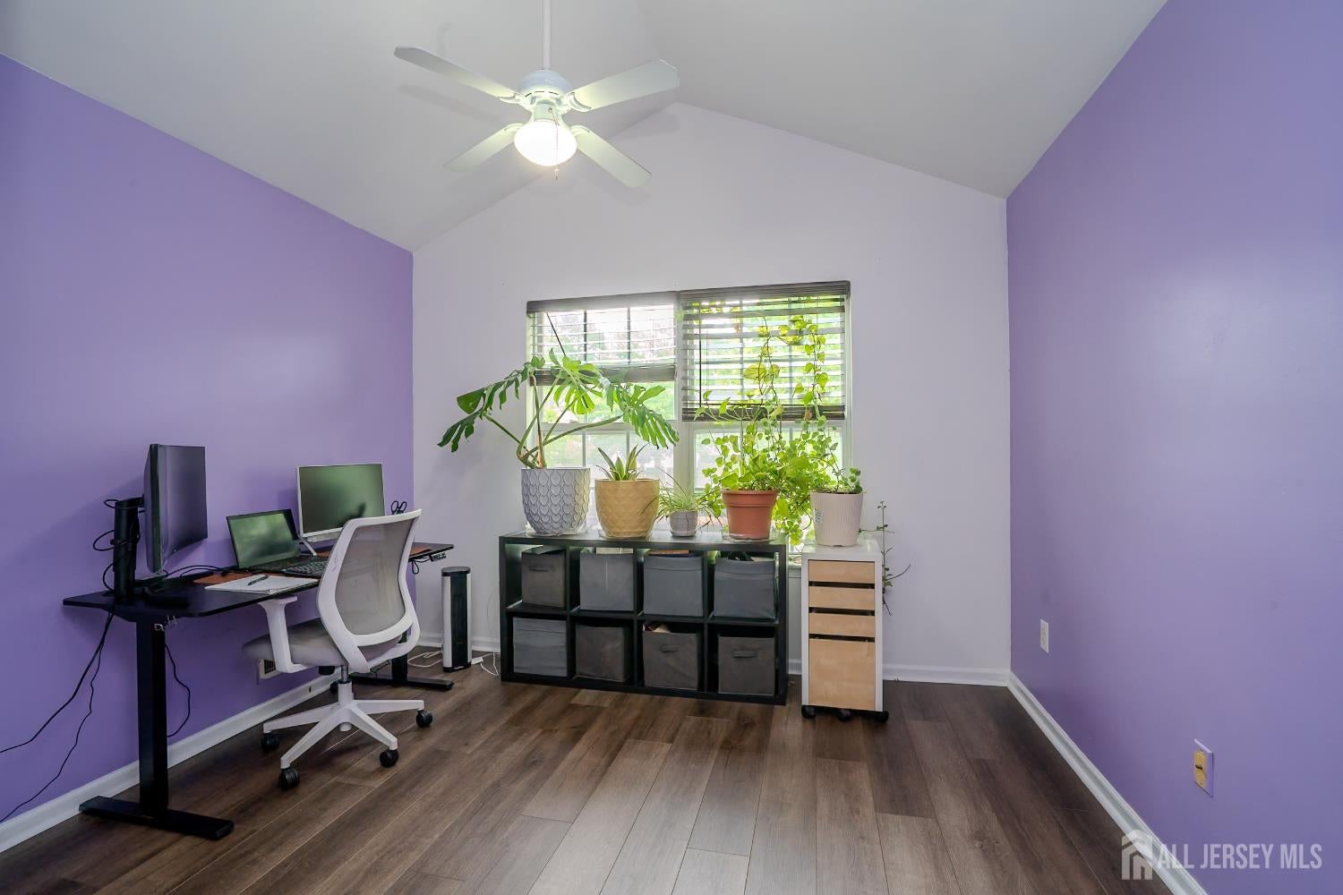 North Brunswick, New Jersey, 08902, United States, 3 Bedrooms Bedrooms, ,3 BathroomsBathrooms,Residential,For Sale,1982404