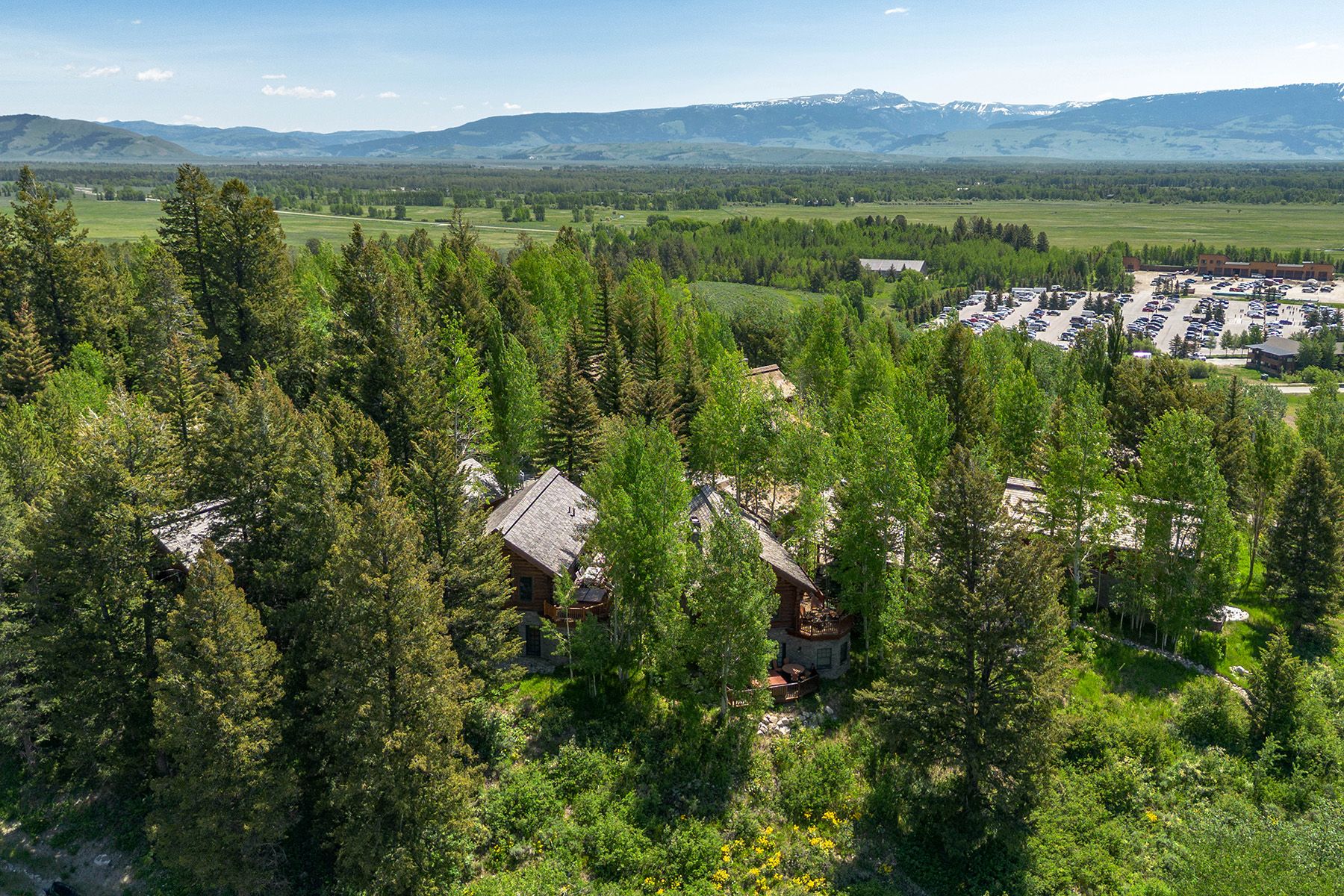  Ski-In Ski-Out Luxury Cabin  Jackson Hole Mountain Resort  Teton Village WY - 物件實景