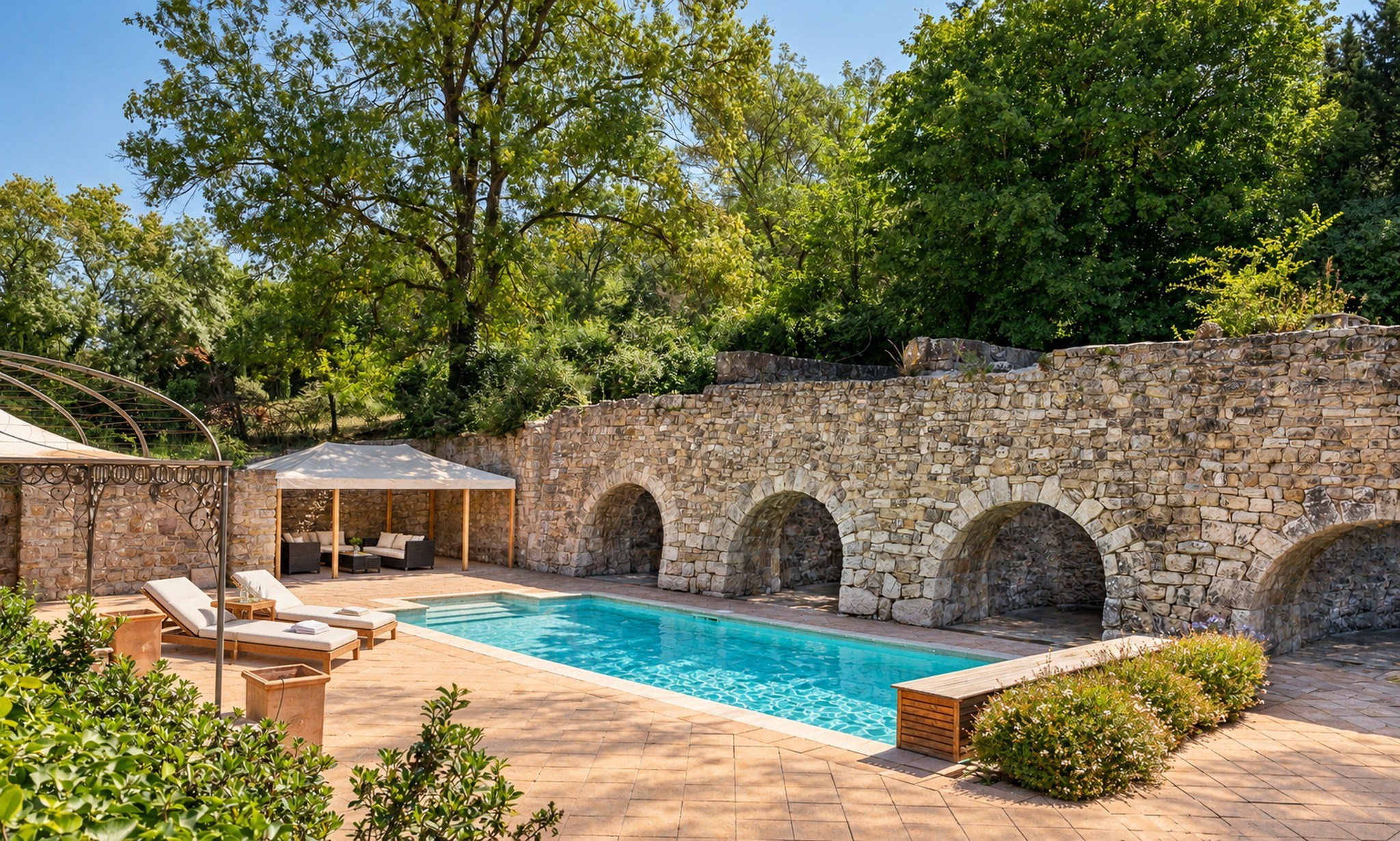  Châteauneuf-Grasse historic stone farmhouse estate with 3 hectares land, pool a… - 物件實景