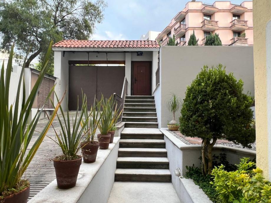 Fuente de los Murmullos, Huixquilucan, Estado de méxico, 52788, Mexico, 3 Bedrooms Bedrooms, ,3 BathroomsBathrooms,Residential,For Sale,Fuente de los Murmullos,1672201