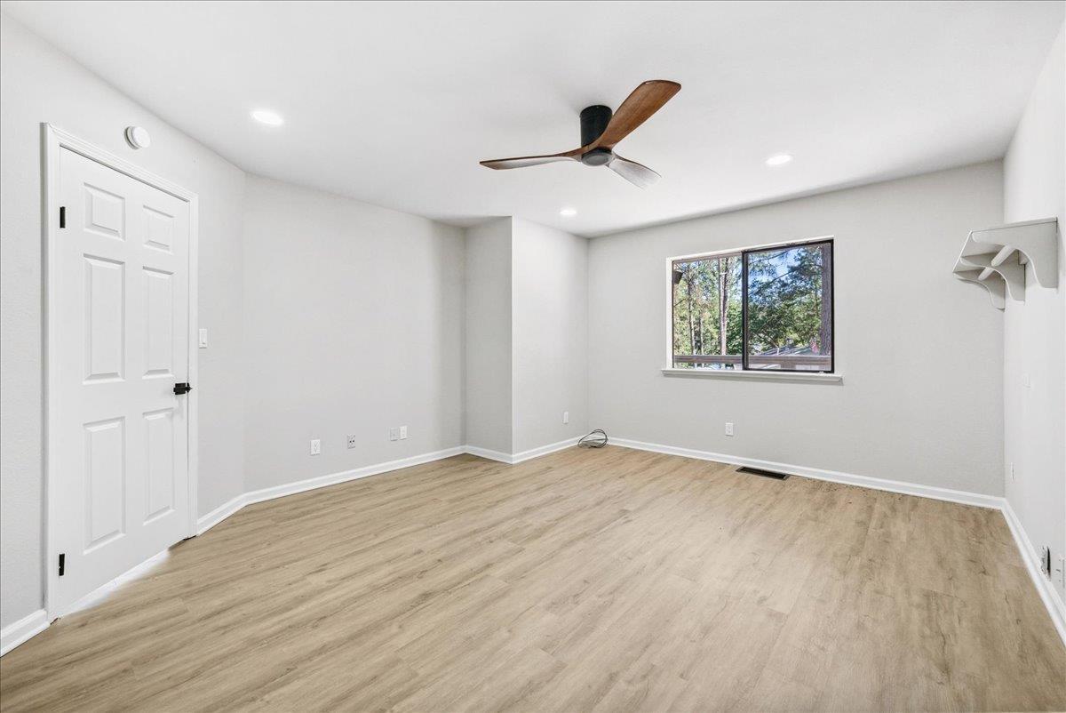 Grass Valley, California, 95949, United States, 4 Bedrooms Bedrooms, ,3 BathroomsBathrooms,Residential,For Sale,1976172