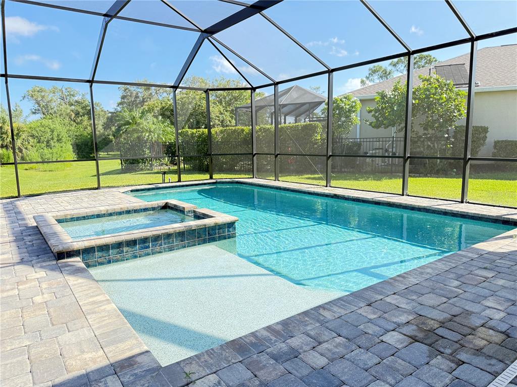 Sarasota, Florida, 34241, United States, 5 Bedrooms Bedrooms, ,3 BathroomsBathrooms,Residential,For Sale,1898457
