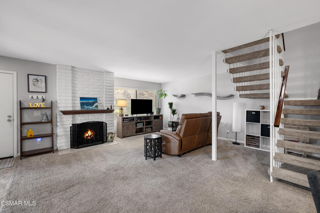 Simi Valley, California, 93065, United States, 3 Bedrooms Bedrooms, ,2 BathroomsBathrooms,Residential,For Sale,1901718