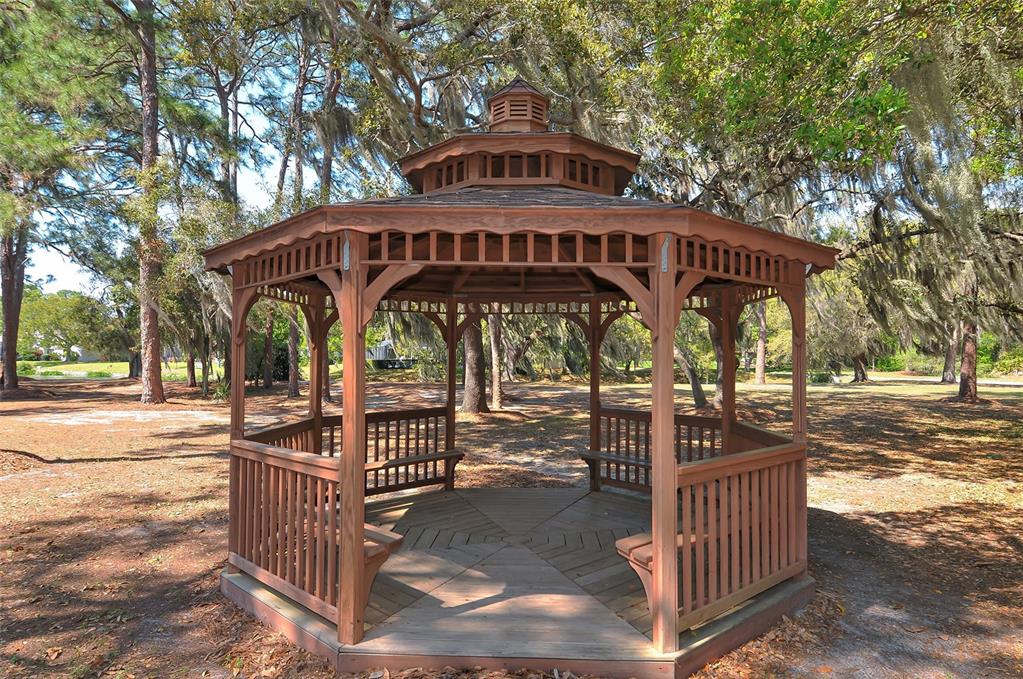 Sarasota, Florida, 34241, United States, 4 Bedrooms Bedrooms, ,4 BathroomsBathrooms,Residential,For Sale,1827785