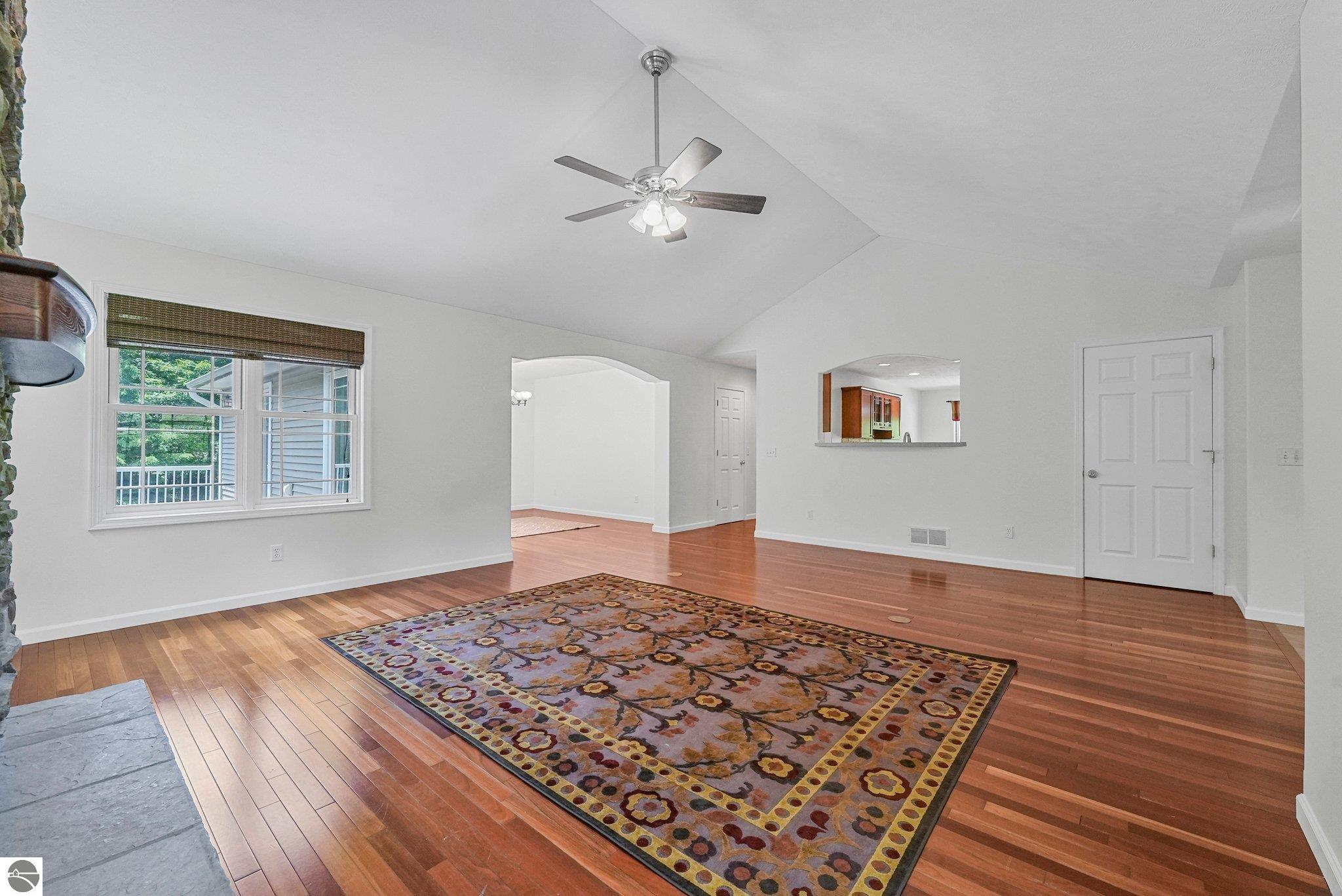 Traverse City, Michigan, 49684, United States, 5 Bedrooms Bedrooms, ,4 BathroomsBathrooms,Residential,For Sale,1835244
