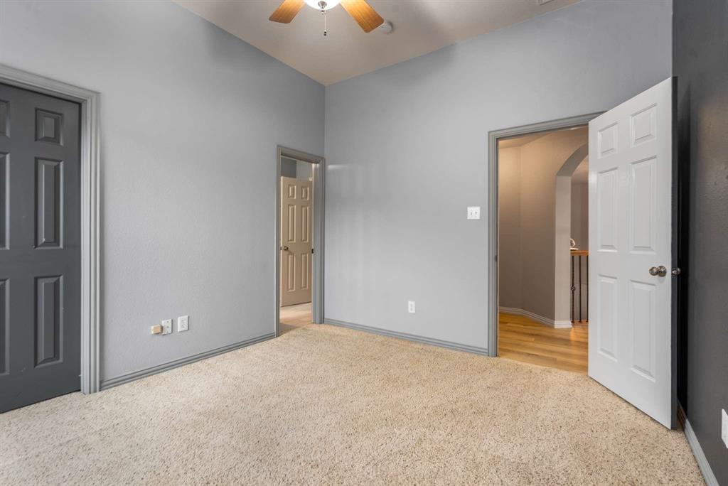 Rowlett, Texas, 75089, United States, 4 Bedrooms Bedrooms, ,4 BathroomsBathrooms,Residential,For Sale,1826622