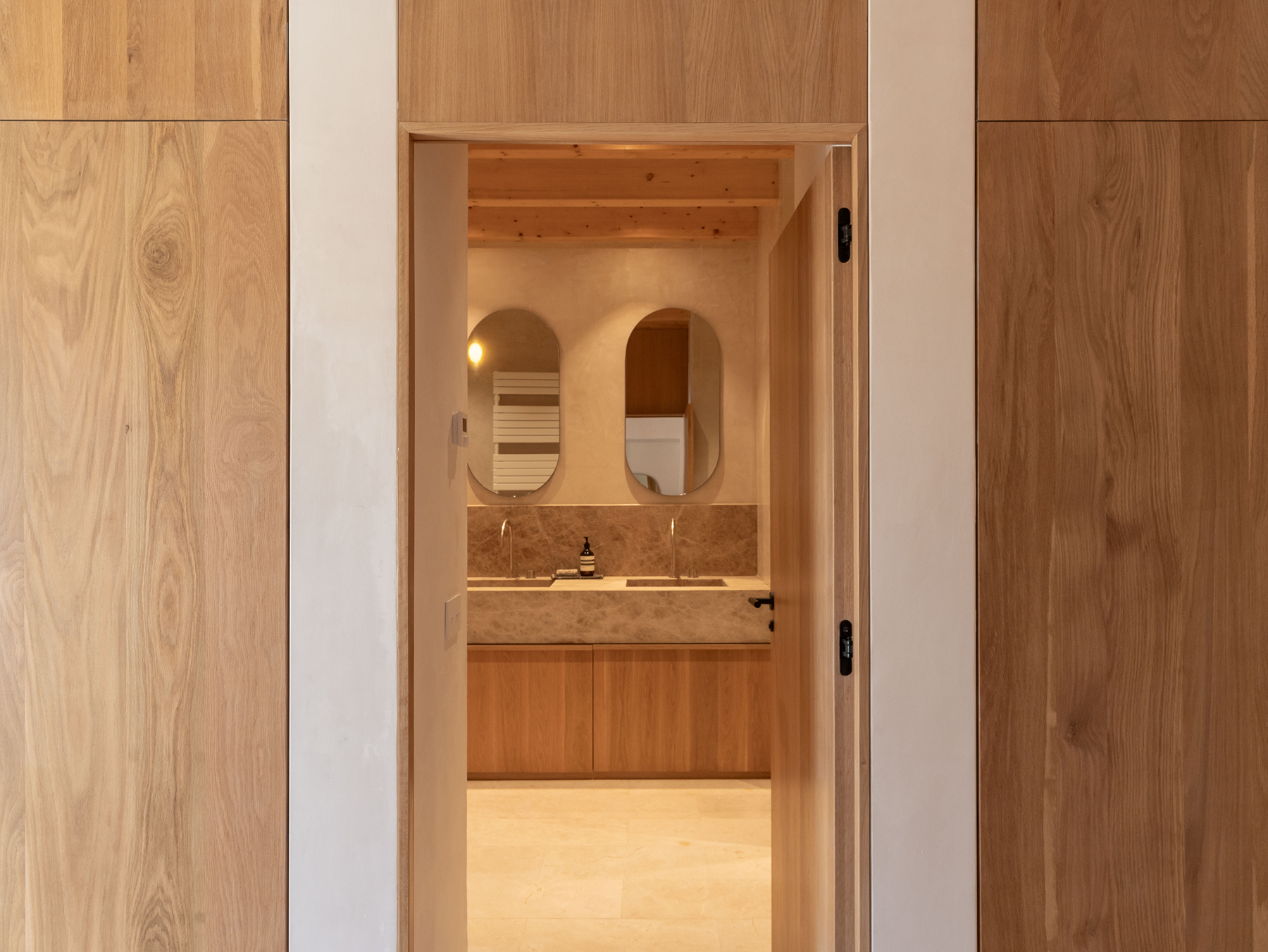  Exquisitely renovated traditional village house in Alaro with pool - 物件實景