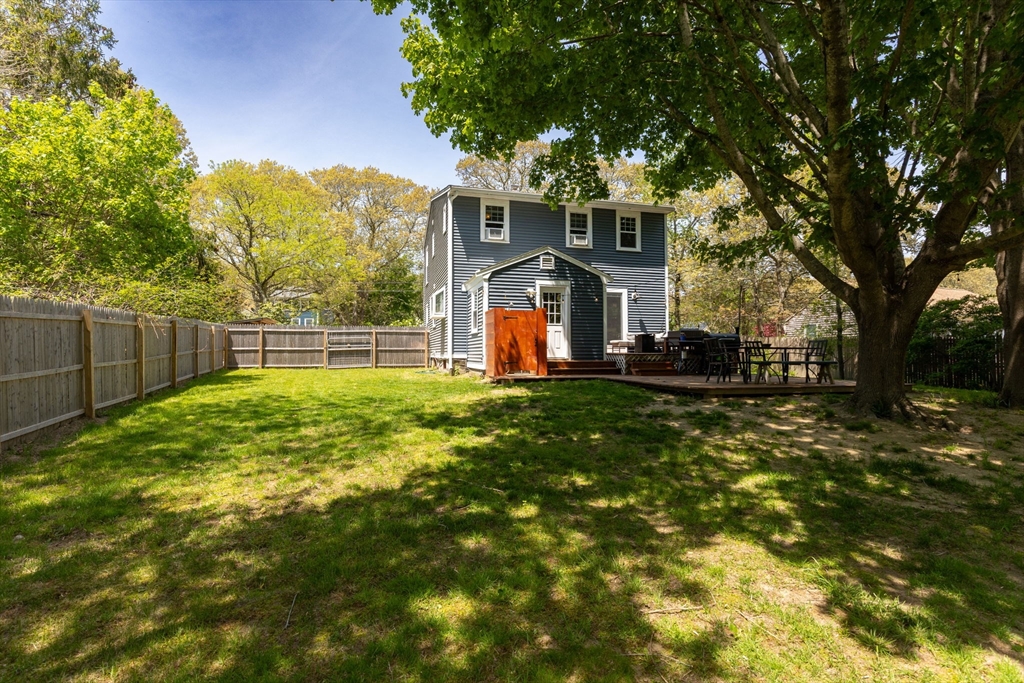 Barnstable, Massachusetts, 02648, United States, 4 Bedrooms Bedrooms, ,2 BathroomsBathrooms,Residential,For Sale,2049292