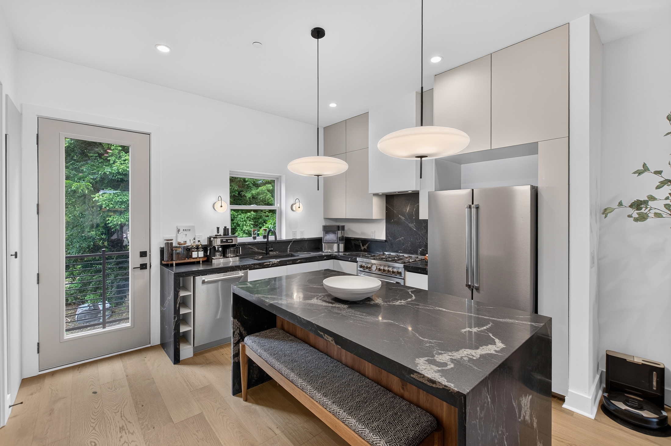  Stunning Luxury Townhome in Premier Boutique Community - 物件實景