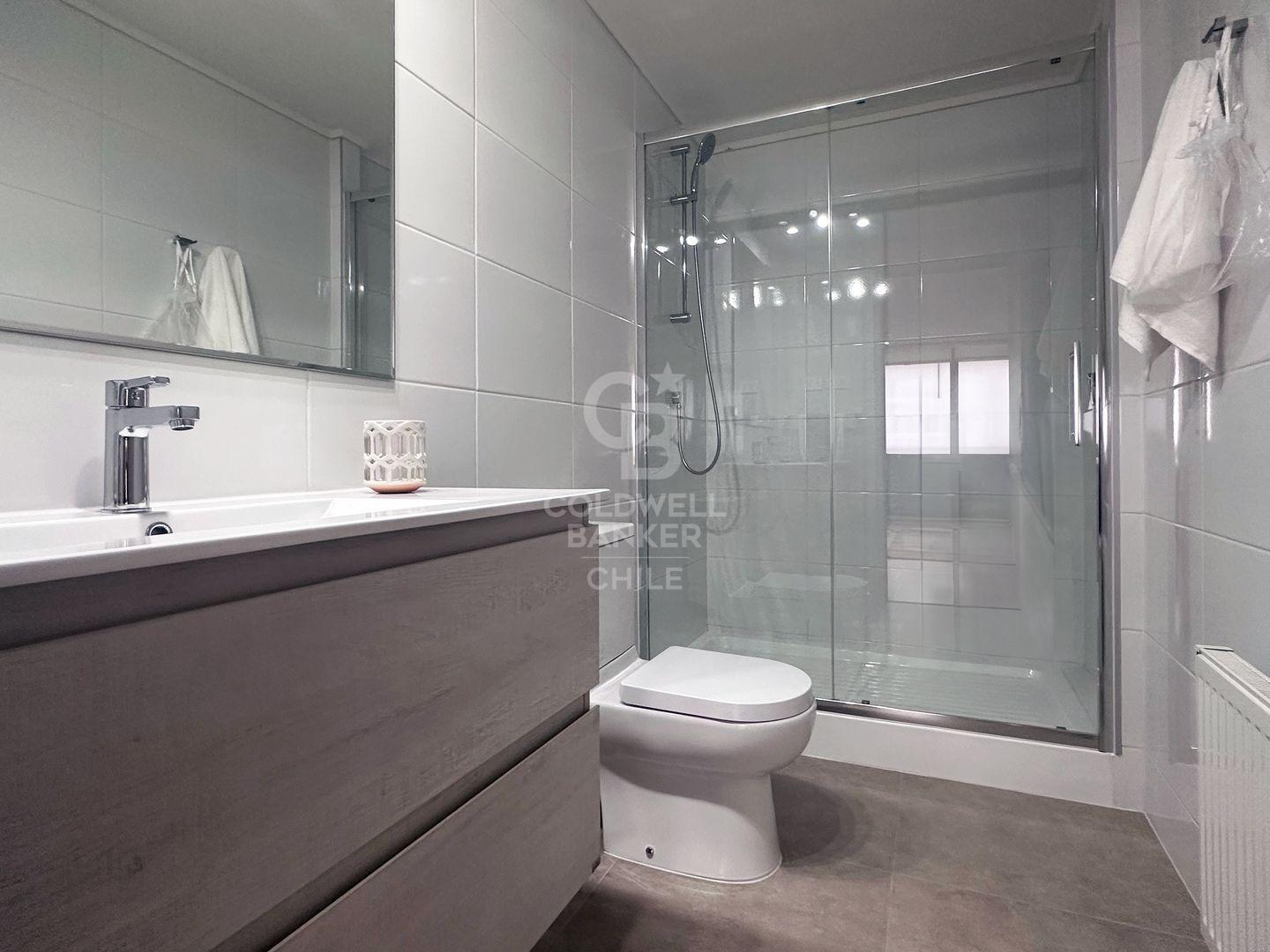 Vitacura, Chile, 3 Bedrooms Bedrooms, ,3 BathroomsBathrooms,Residential,For Sale,1927542