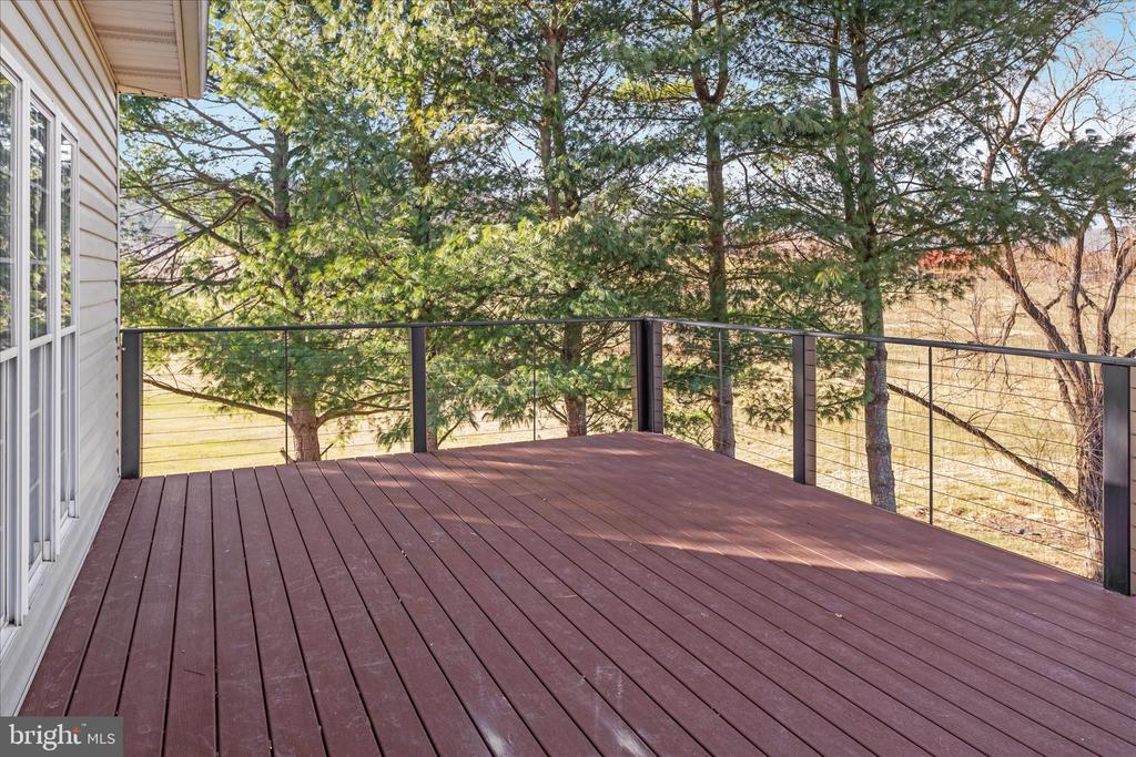 Winchester, Virginia, 22602, United States, 5 Bedrooms Bedrooms, ,5 BathroomsBathrooms,Residential,For Sale,2039774