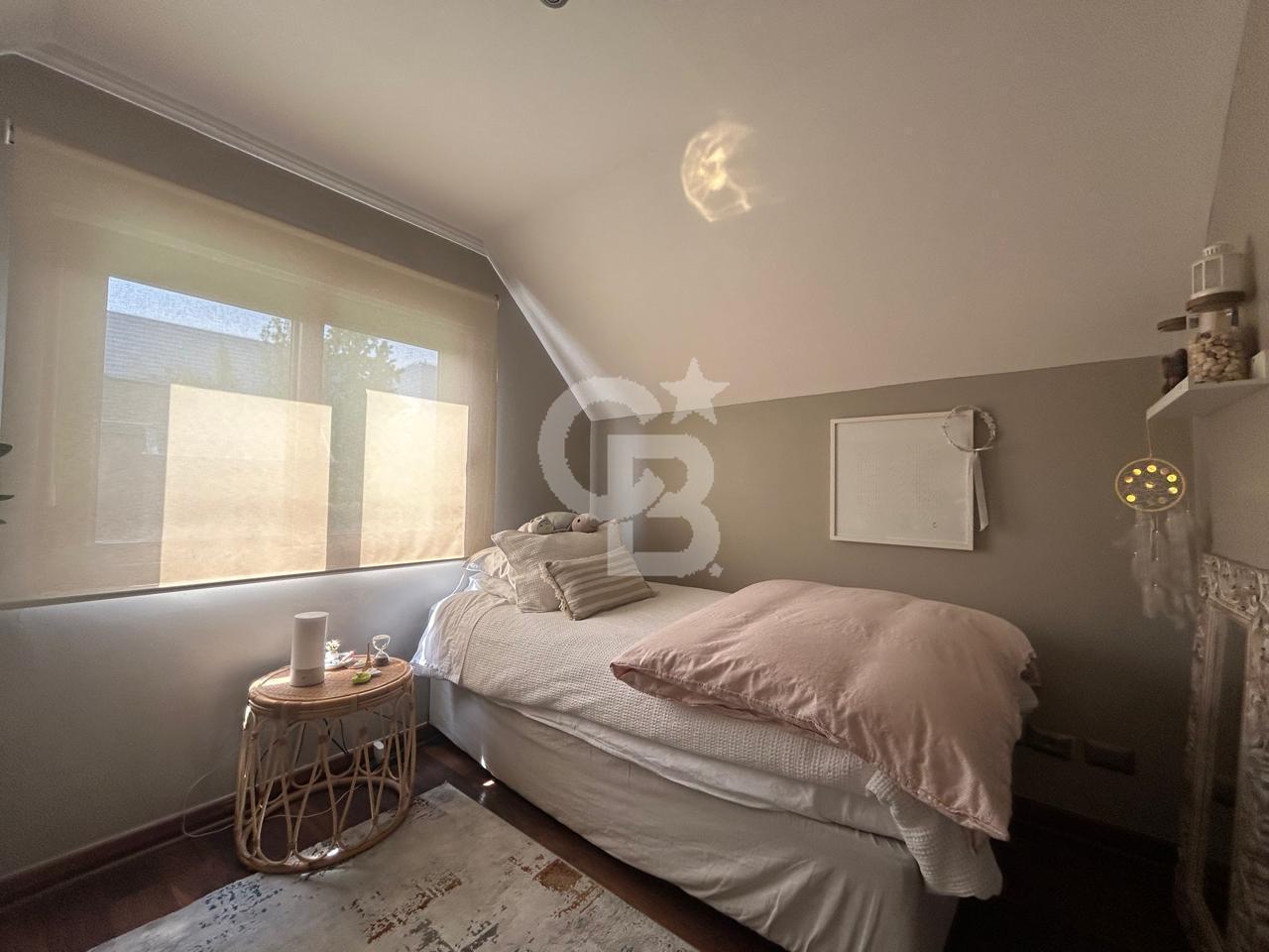 Lo Barnechea, Chile, 6 Bedrooms Bedrooms, ,5 BathroomsBathrooms,Residential,For Sale,1997477