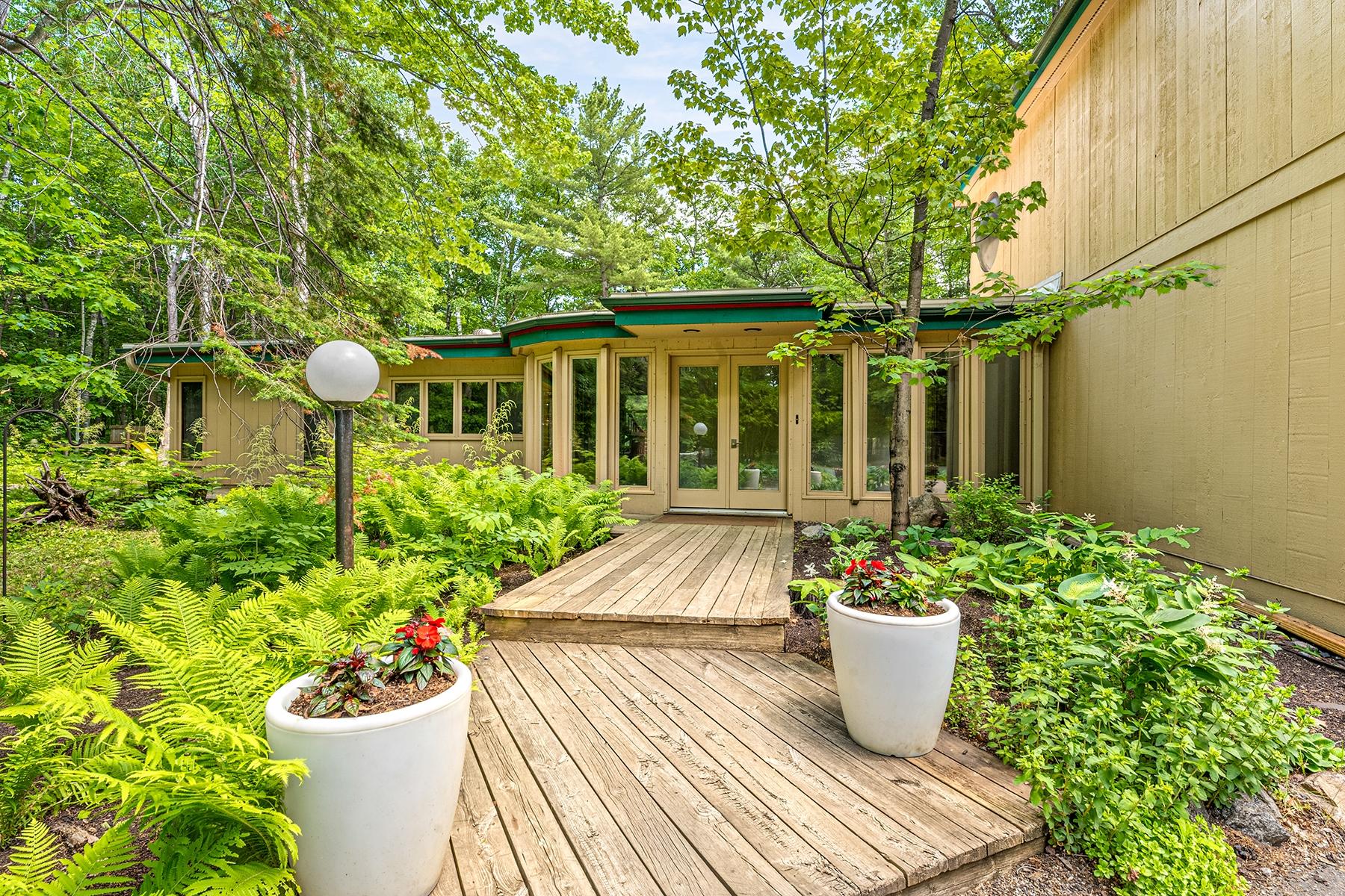 Manitowish Waters, Wisconsin, 54545, United States, 4 Bedrooms Bedrooms, ,3 BathroomsBathrooms,Residential,For Sale,1974750