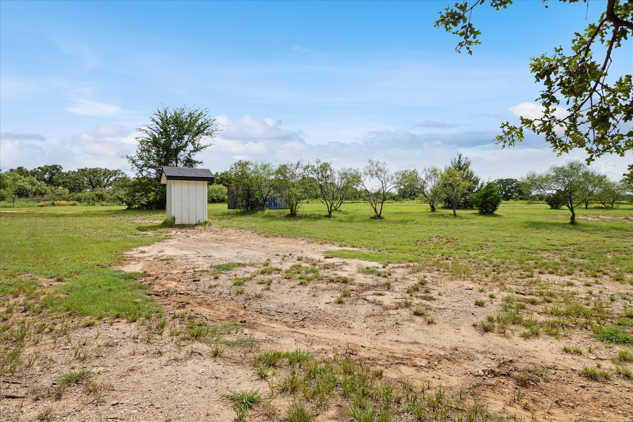Bowie, Texas, 76230, United States, 4 Bedrooms Bedrooms, ,4 BathroomsBathrooms,Residential,For Sale,1895366