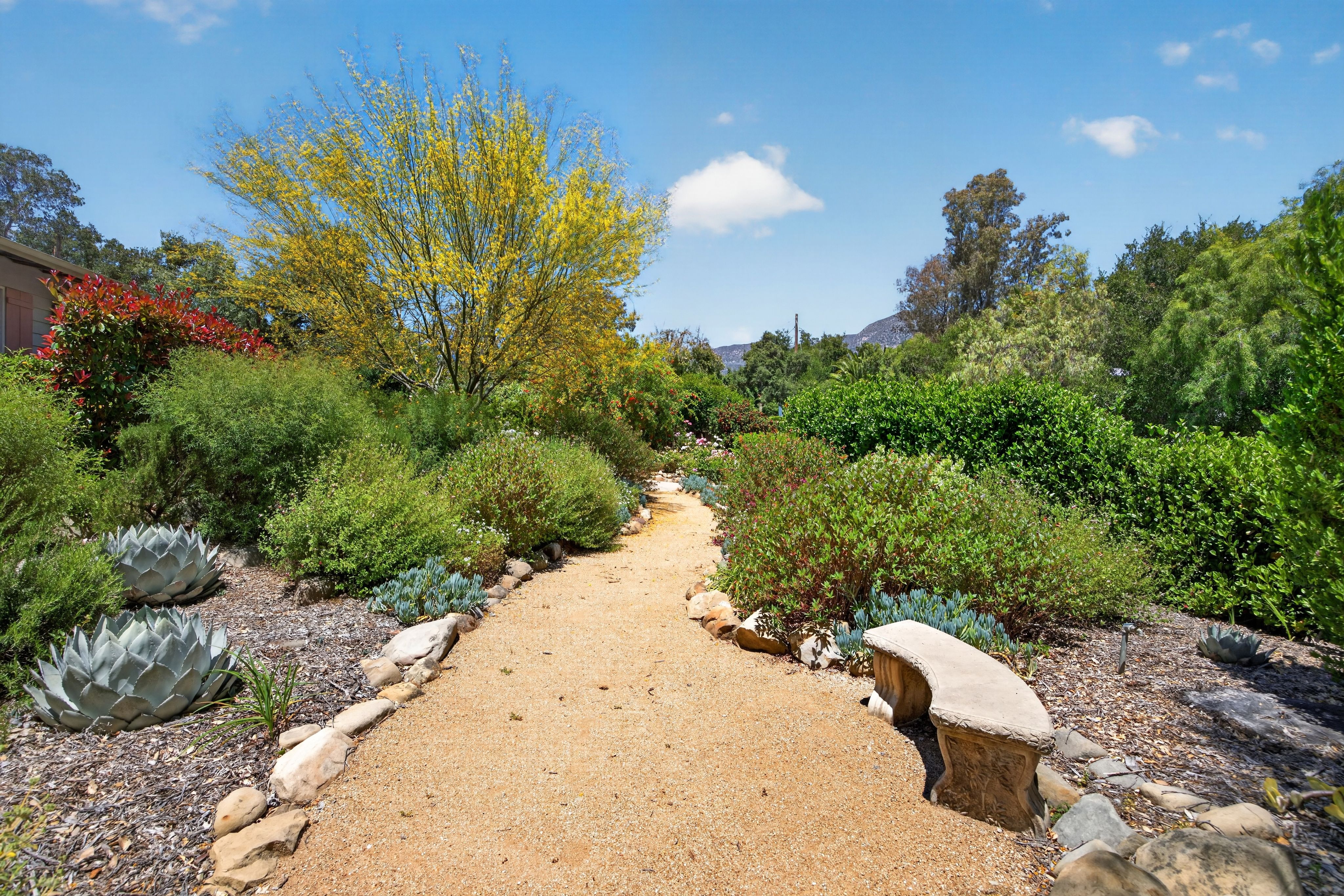  203 Foothill Road, Ojai, CA 93023 - 物件實景