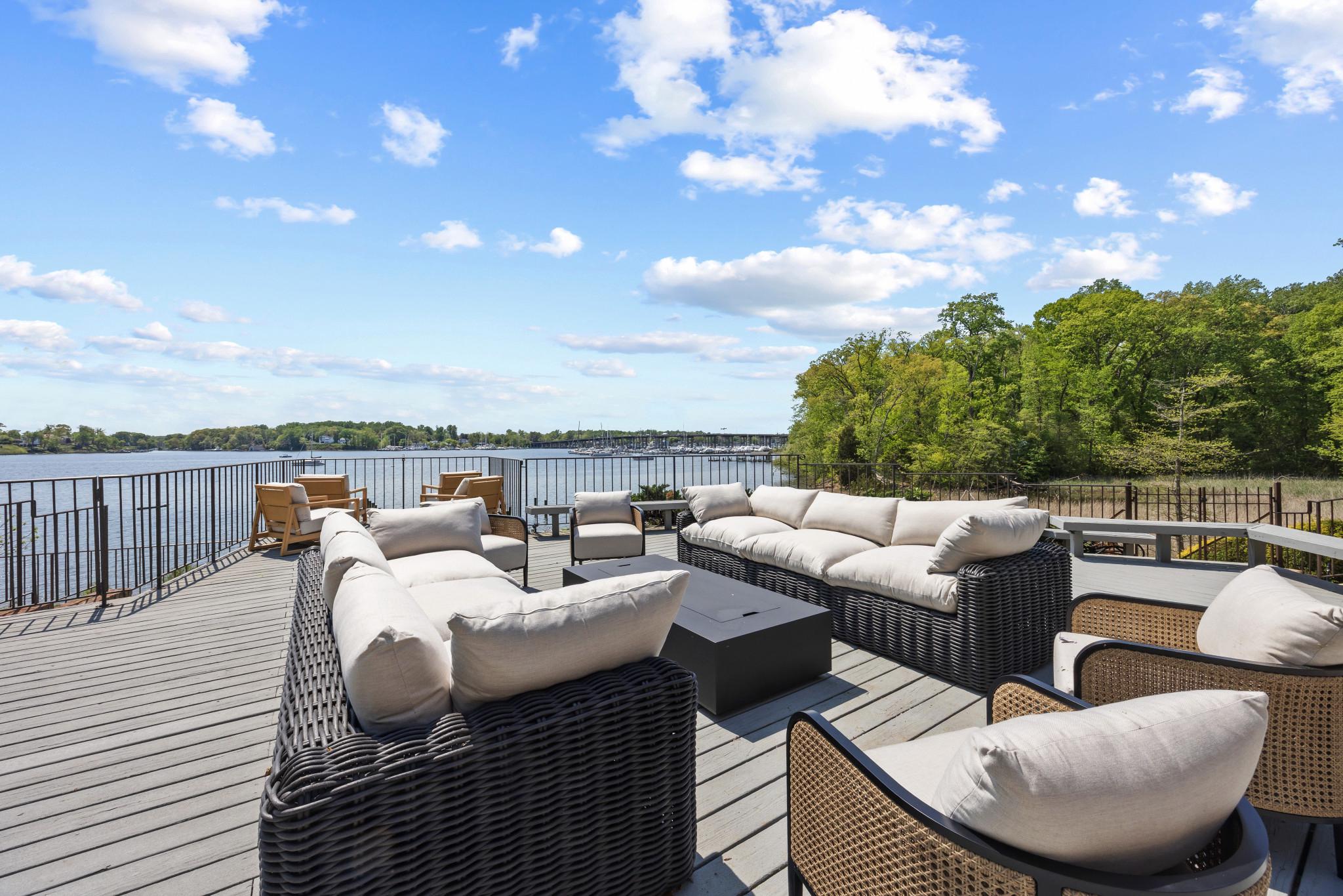  31 Shadow Point Court, Edgewater, MD, 21037 - 物件實景