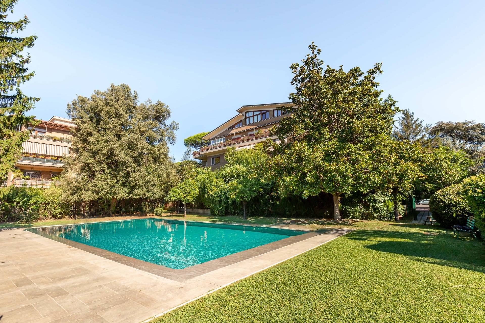 Roma, Roma, 00100, IT, 3 Bedrooms Bedrooms, ,2 BathroomsBathrooms,Residential,For Sale,1963202