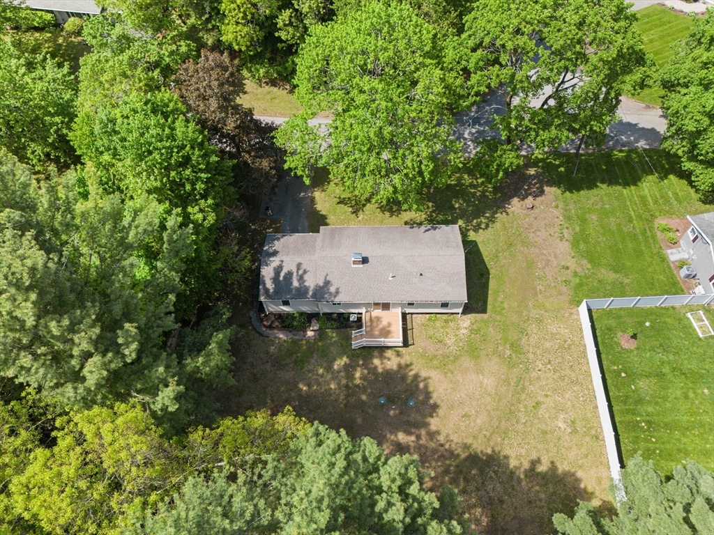 Wayland, Massachusetts, 01778, United States, 3 Bedrooms Bedrooms, ,2 BathroomsBathrooms,Residential,For Sale,1891680