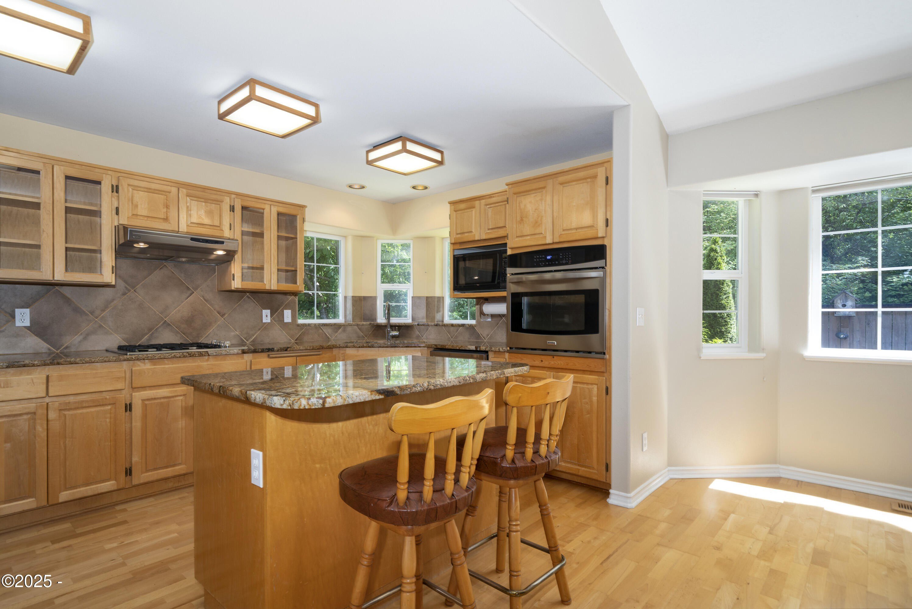 Lincoln City, Oregon, 97365, United States, 2 Bedrooms Bedrooms, ,2 BathroomsBathrooms,Residential,For Sale,1858189