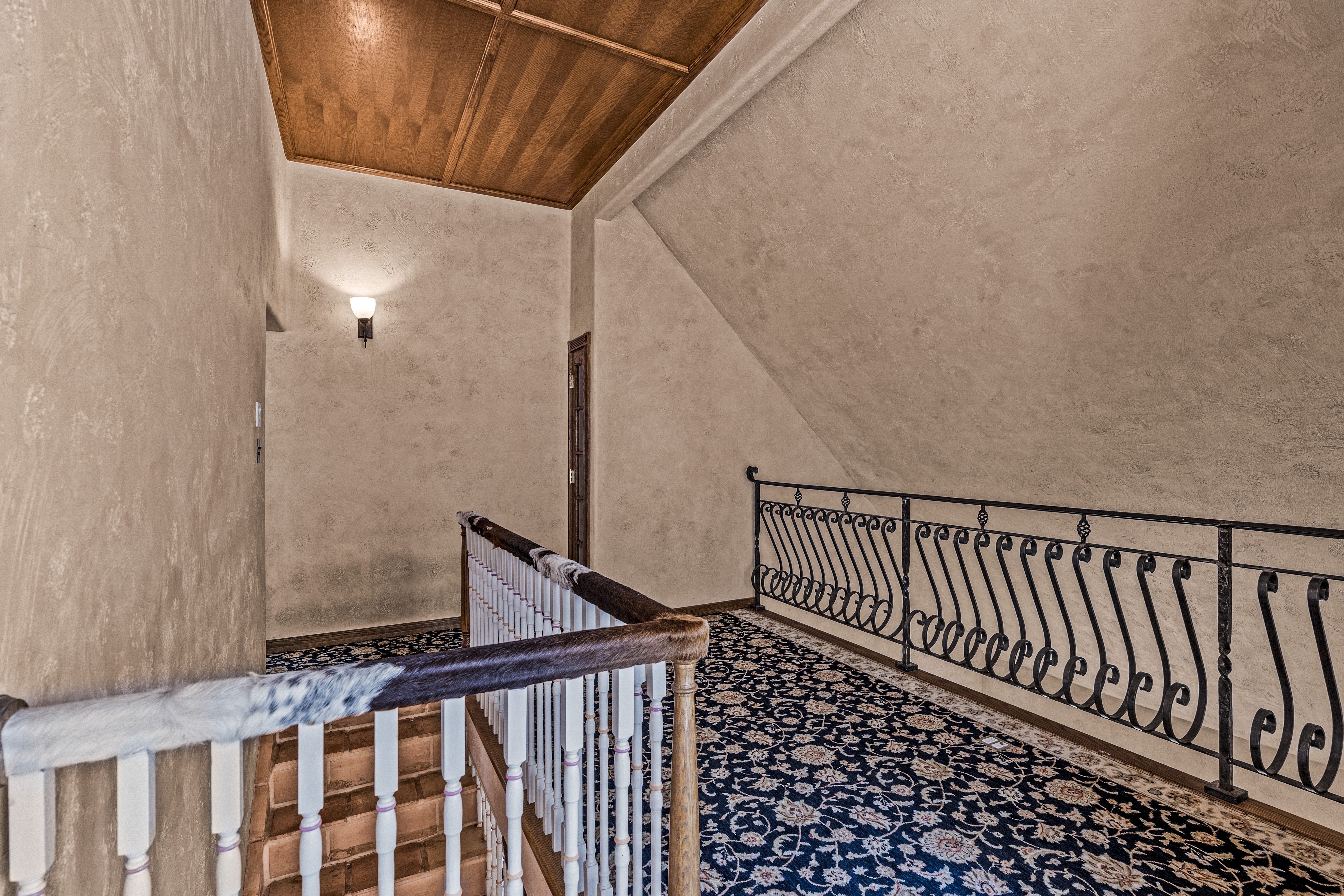  2145 NW Mount Veeder Rd - 物件實景