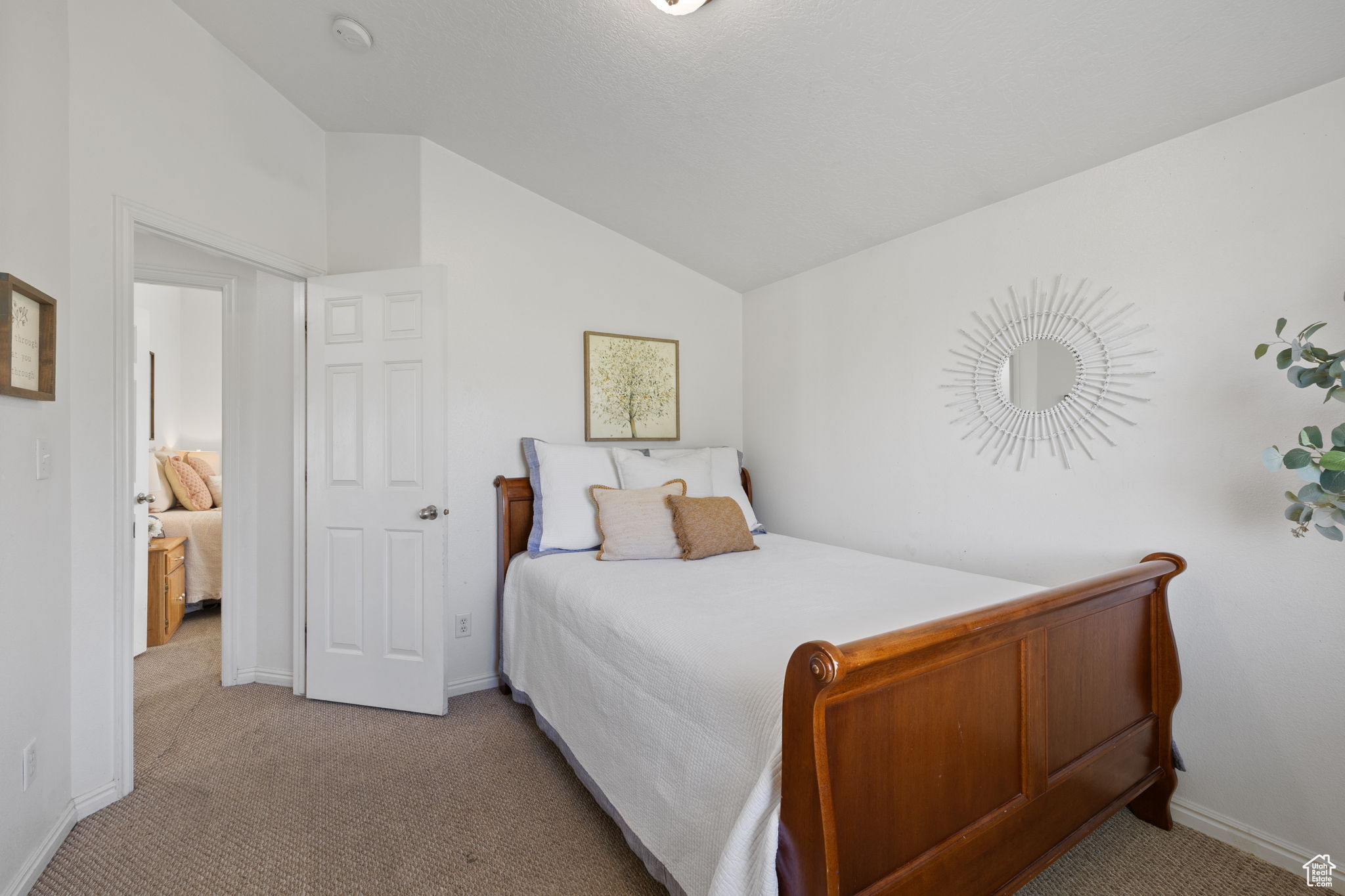 Saratoga Springs, Utah, 84045, United States, 3 Bedrooms Bedrooms, ,2 BathroomsBathrooms,Residential,For Sale,1911189