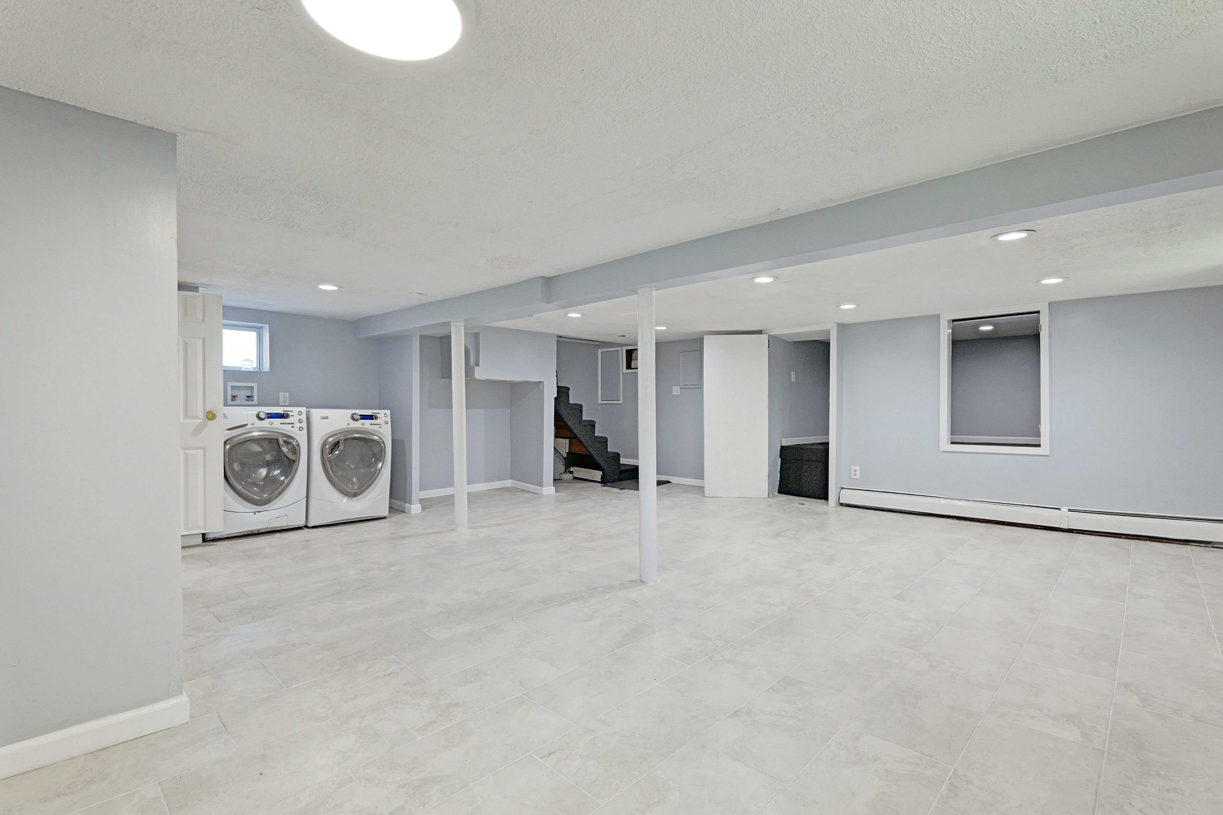 Maplewood, New Jersey, 07040, United States, 4 Bedrooms Bedrooms, ,5 BathroomsBathrooms,Residential,For Sale,1976450