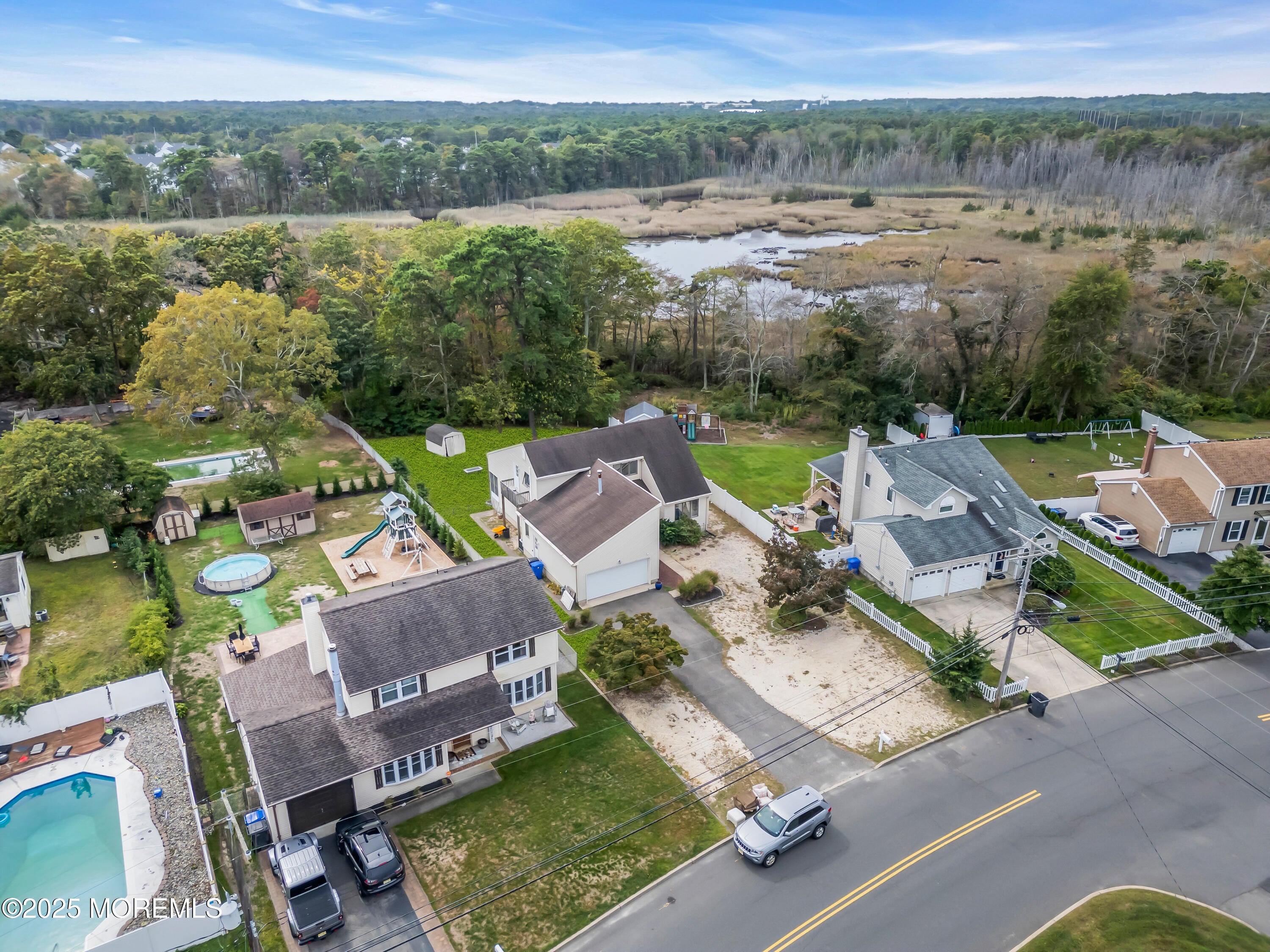 Toms River, New Jersey, 08753, United States, 4 Bedrooms Bedrooms, ,2 BathroomsBathrooms,Residential,For Sale,1992588