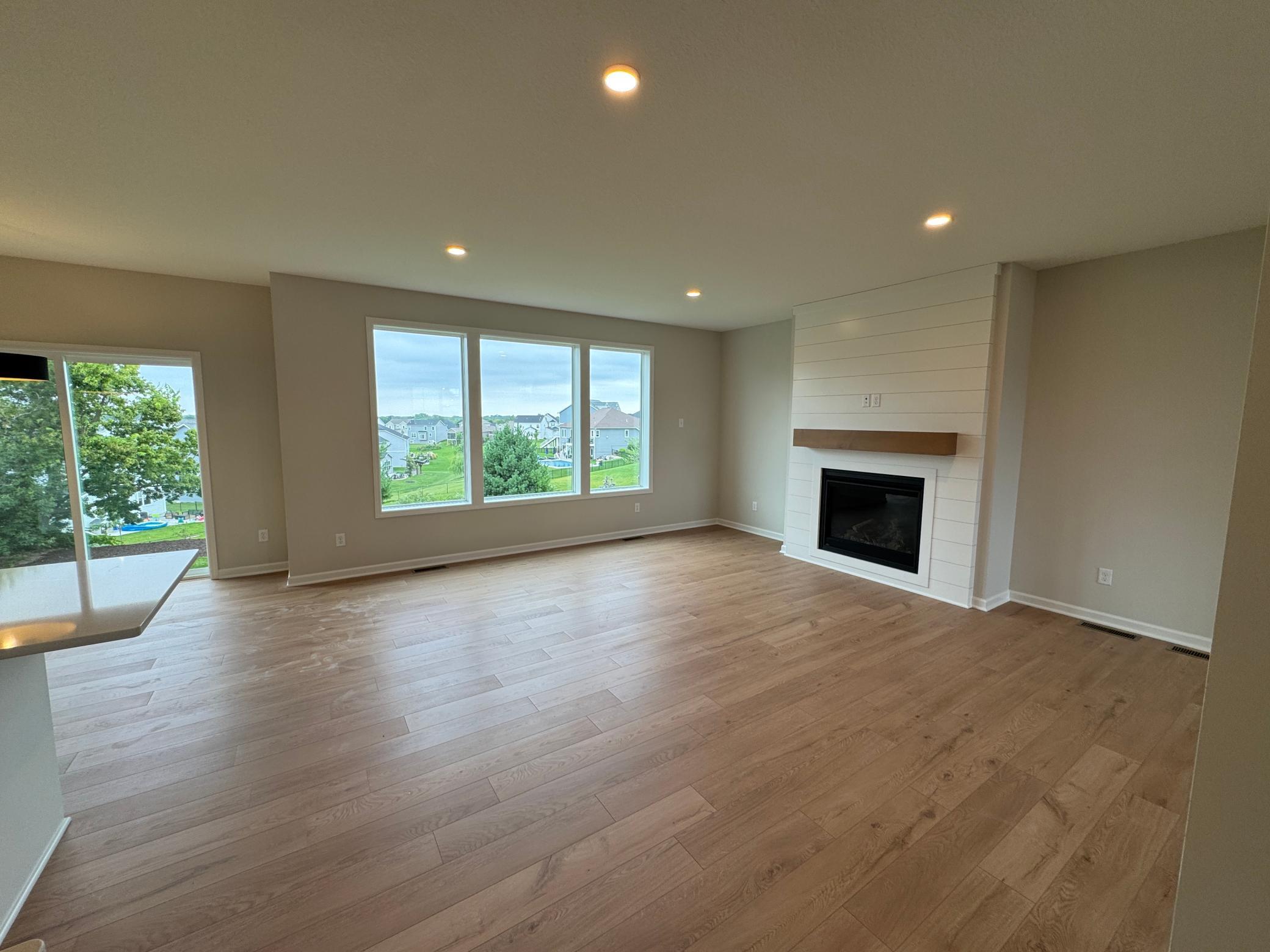 Dayton, Minnesota, 55327, United States, 4 Bedrooms Bedrooms, ,3 BathroomsBathrooms,Residential,For Sale,1838692