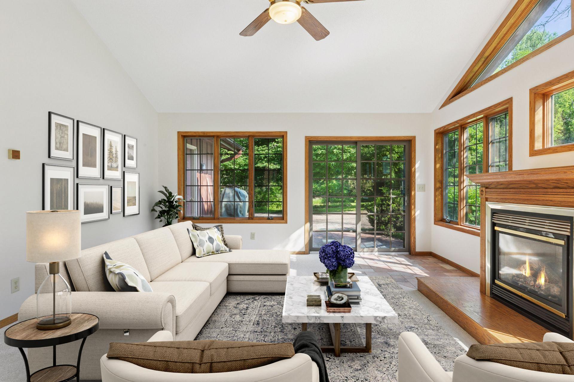 Hudson, Wisconsin, 54016, United States, 4 Bedrooms Bedrooms, ,2 BathroomsBathrooms,Residential,For Sale,1923274