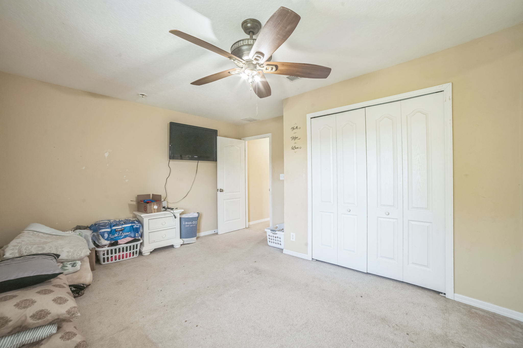 Clermont, Florida, 34711, United States, 5 Bedrooms Bedrooms, ,4 BathroomsBathrooms,Residential,For Sale,1982427