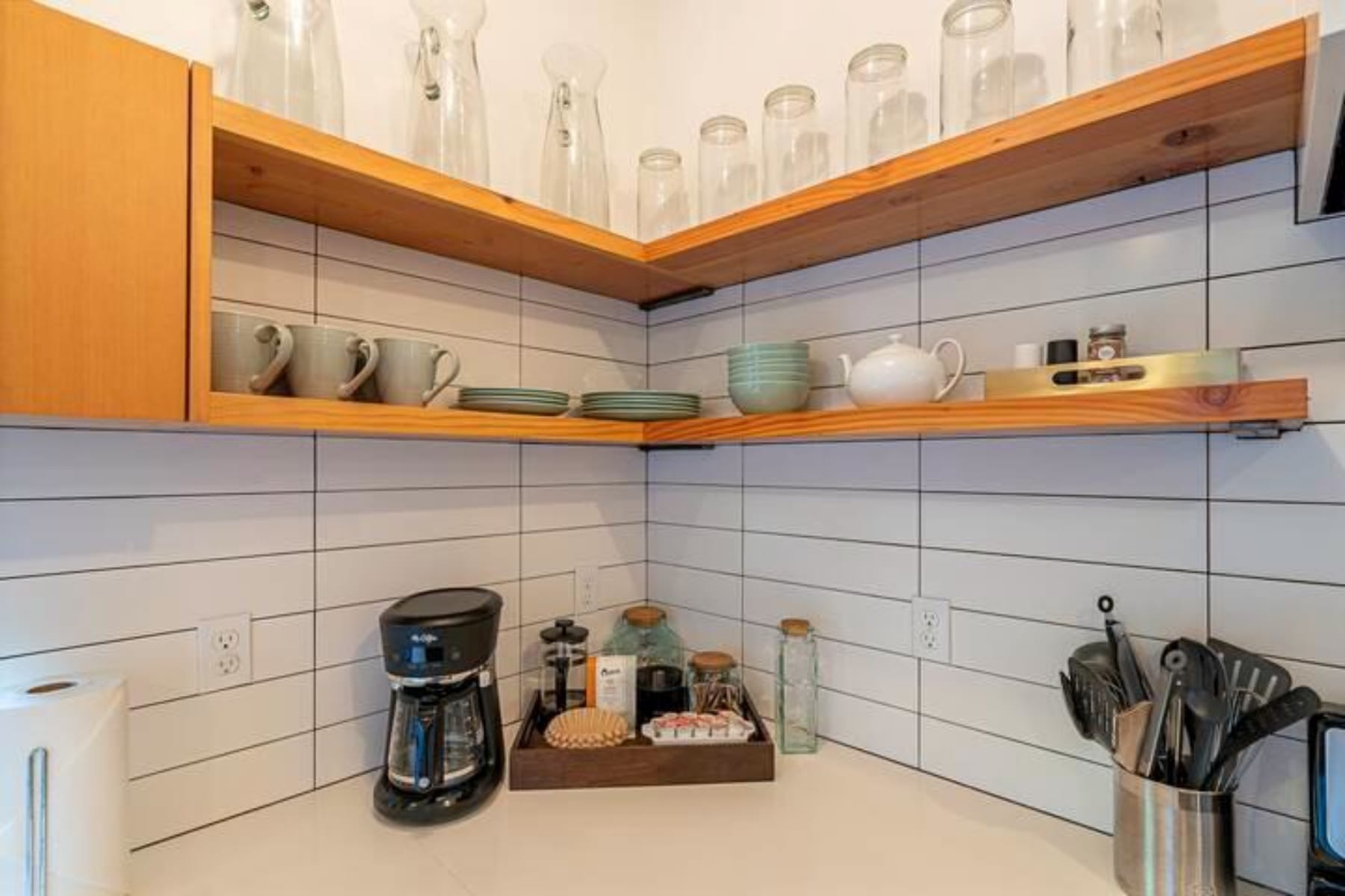  5934 NE 16TH AVE Portland, OR 97211 - 物件實景