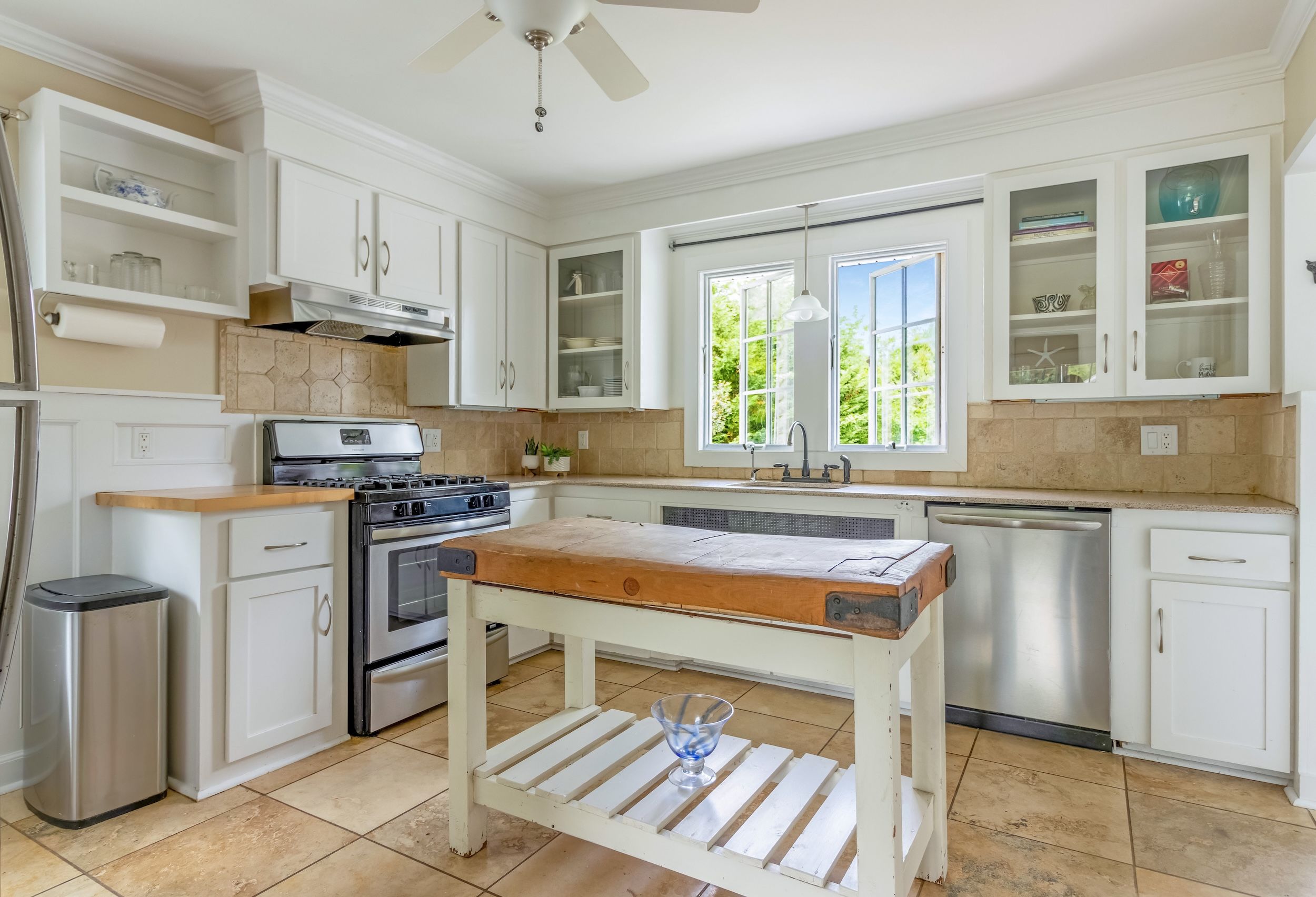  315 Wicks Road, New Suffolk, NY, 11956 - 物件實景