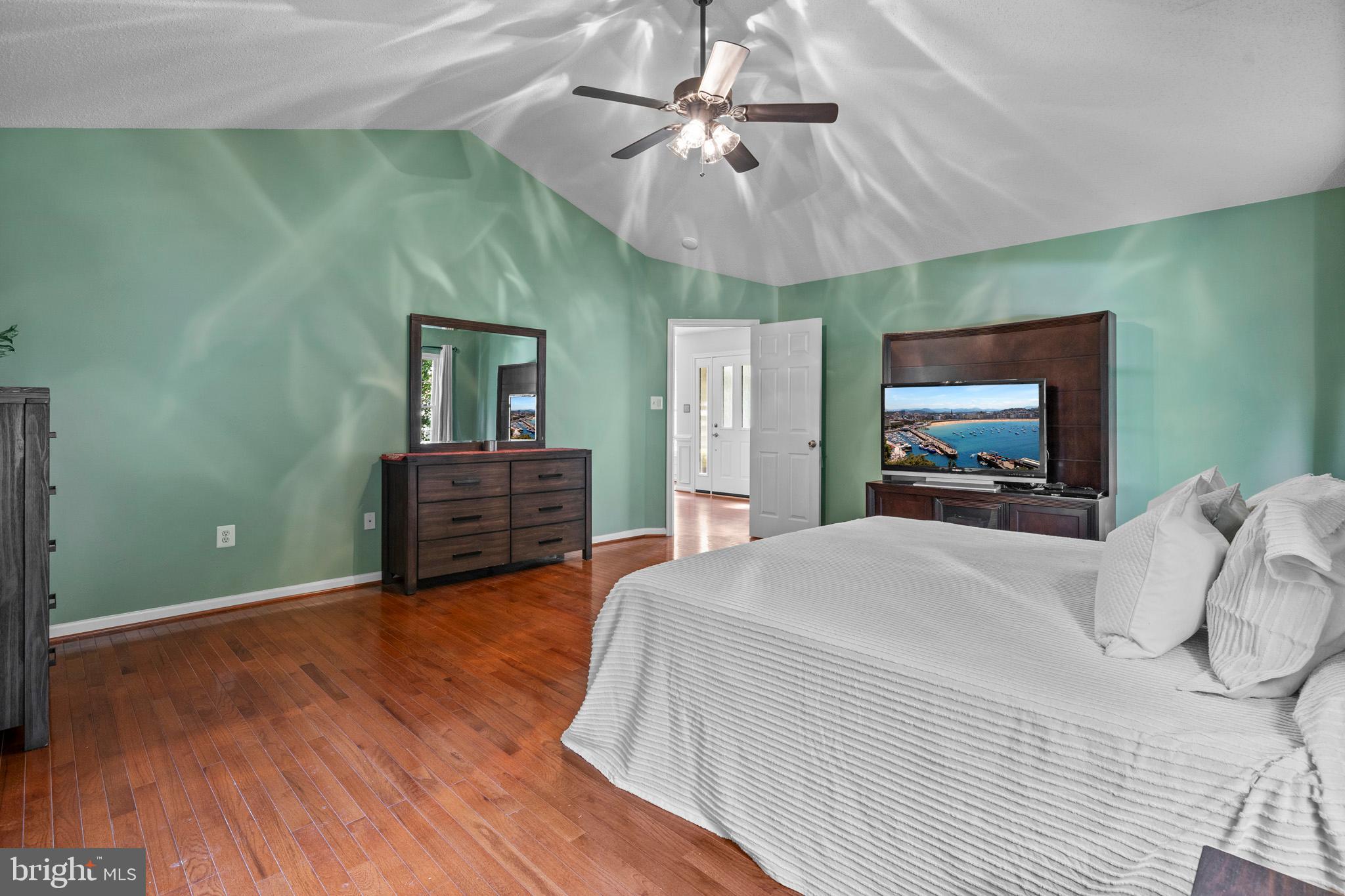 La Plata, Maryland, 20646, United States, 4 Bedrooms Bedrooms, ,4 BathroomsBathrooms,Residential,For Sale,1976201