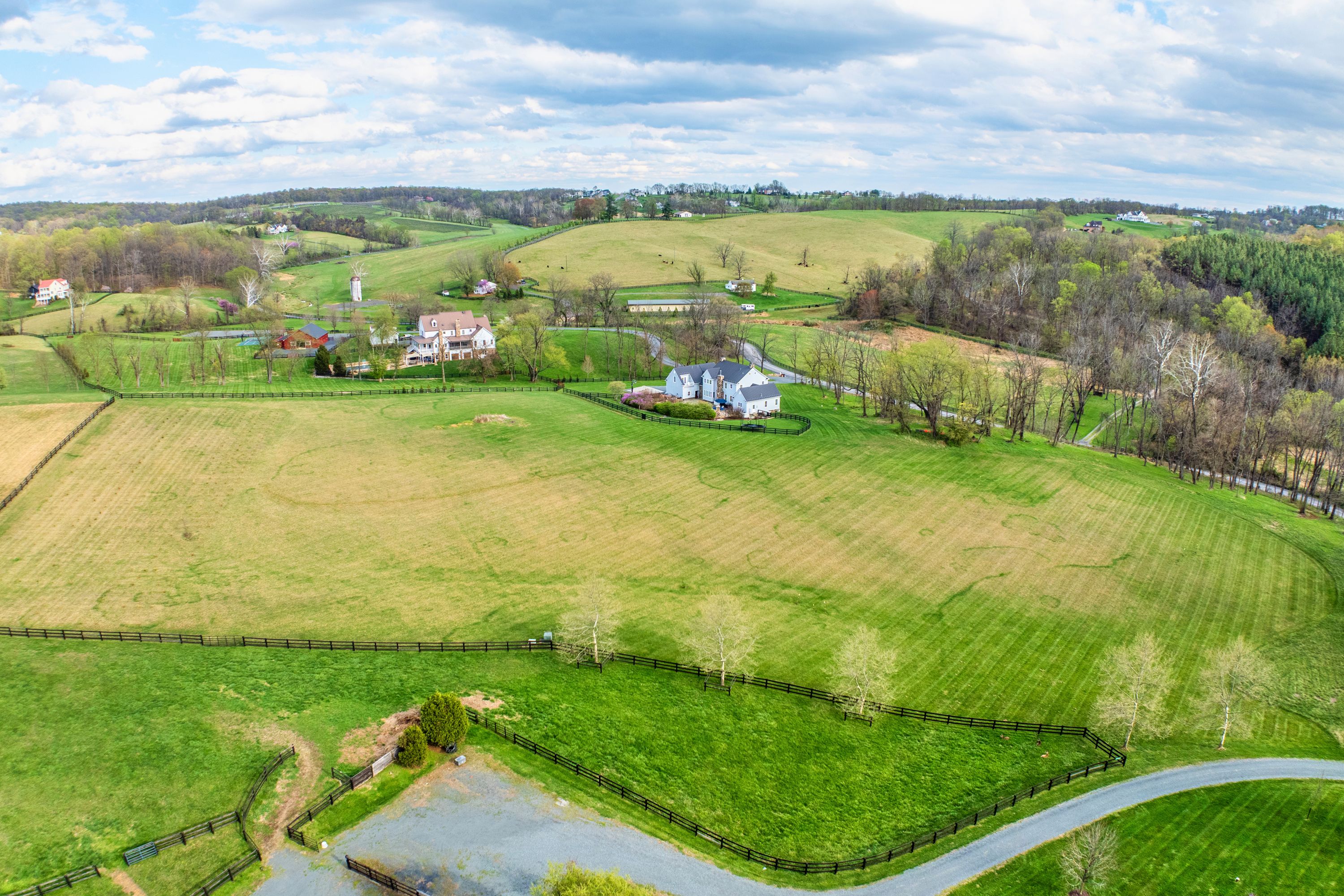  15718 Old Waterford Road, Paeonian Springs, VA, 20129 - 物件實景