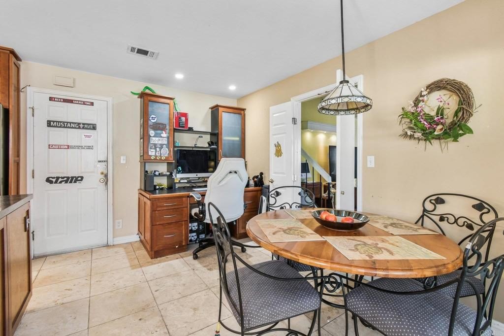 San Diego, California, 92139, United States, 3 Bedrooms Bedrooms, ,2 BathroomsBathrooms,Residential,For Sale,1991958