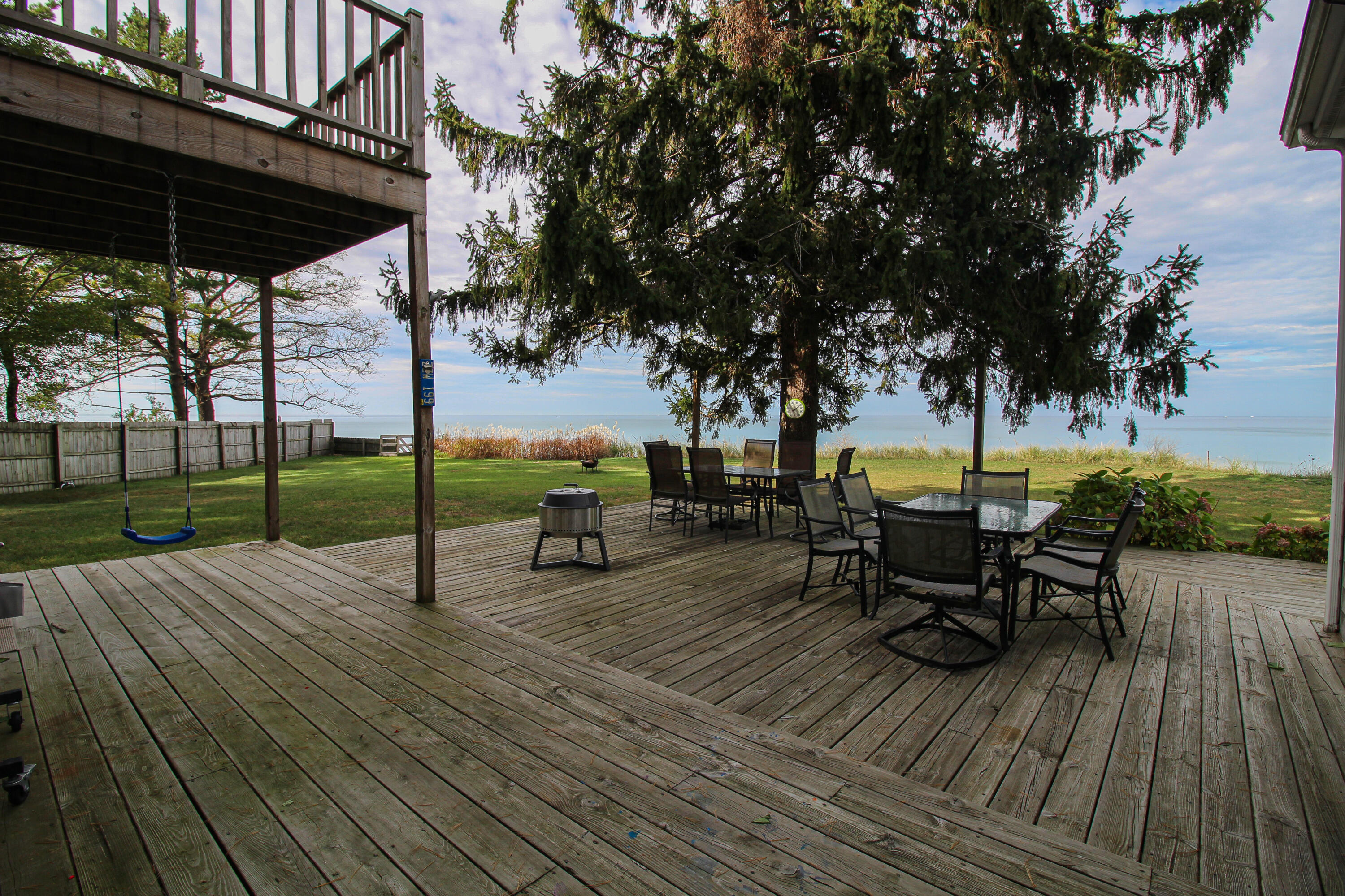 South Haven, Michigan, 49090, United States, 3 Bedrooms Bedrooms, ,4 BathroomsBathrooms,Residential,For Sale,1982825