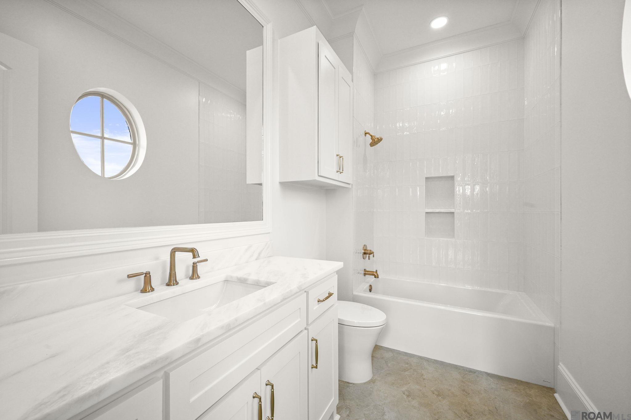 Baton Rouge, Louisiana, 70817, United States, 4 Bedrooms Bedrooms, ,3 BathroomsBathrooms,Residential,For Sale,2032762