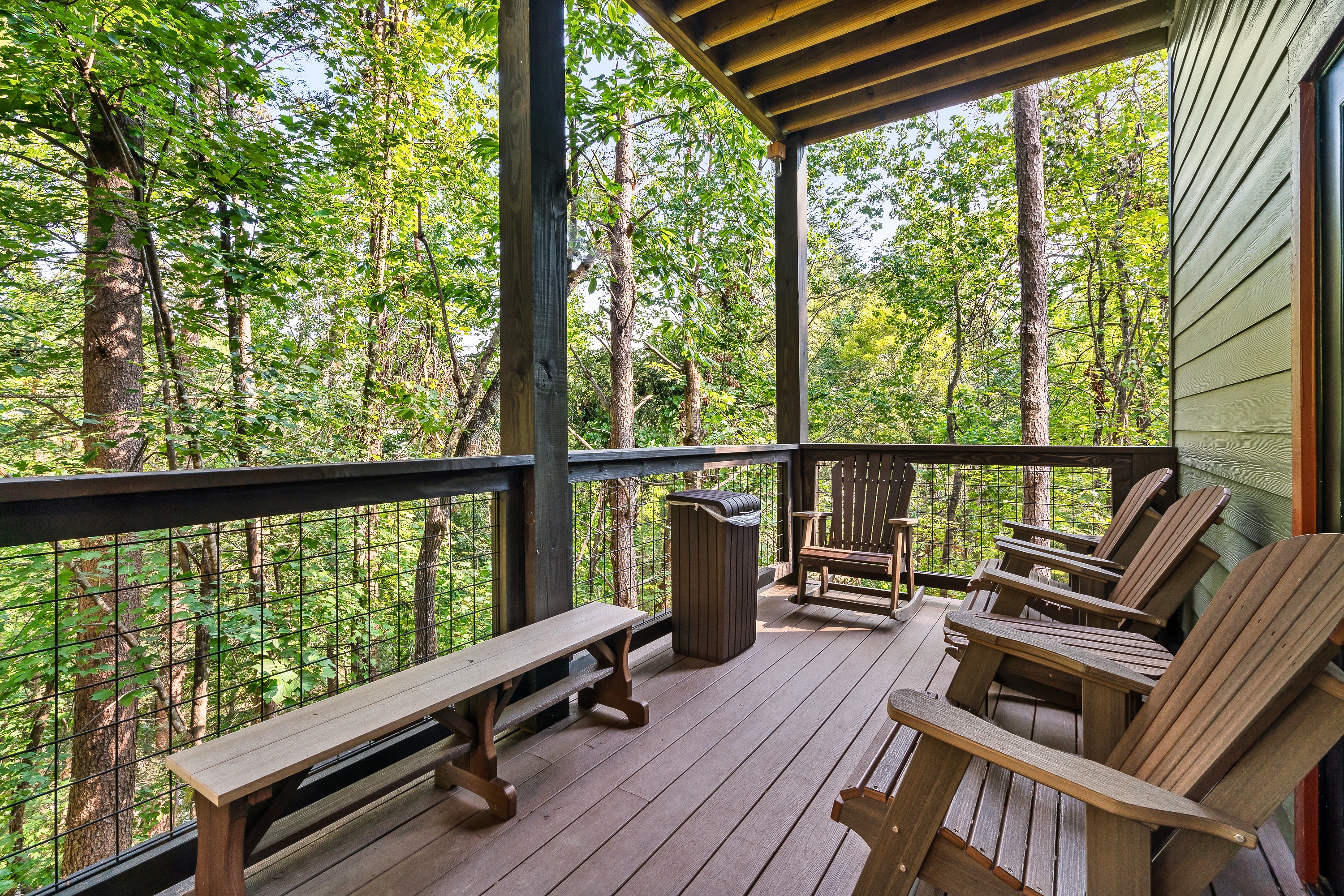 Pigeon Forge, Tennessee, 37862, United States, 4 Bedrooms Bedrooms, ,6 BathroomsBathrooms,Residential,For Sale,1921550