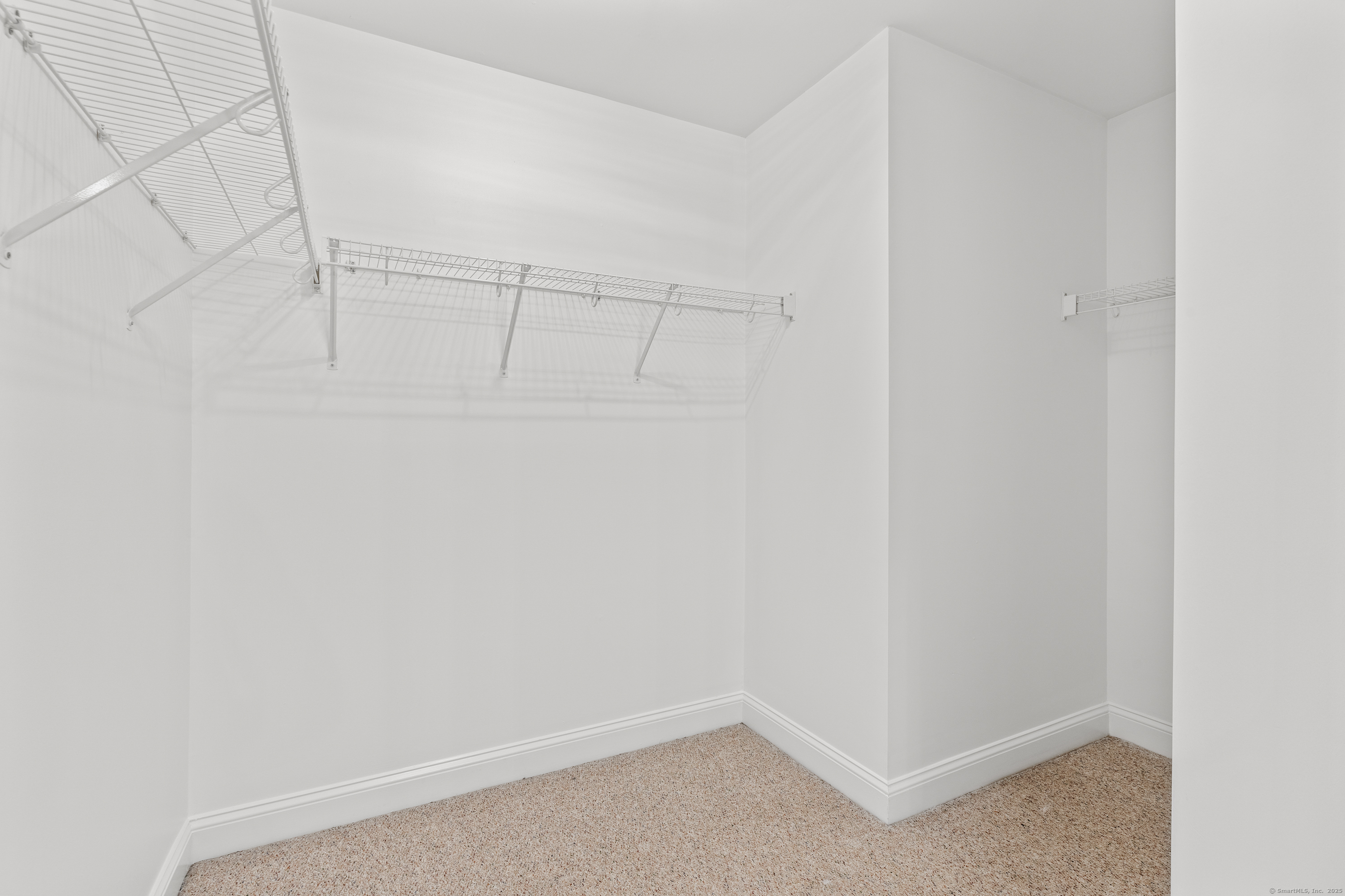 Manchester, Connecticut, 06040, United States, 4 Bedrooms Bedrooms, ,3 BathroomsBathrooms,Residential,For Sale,1919833
