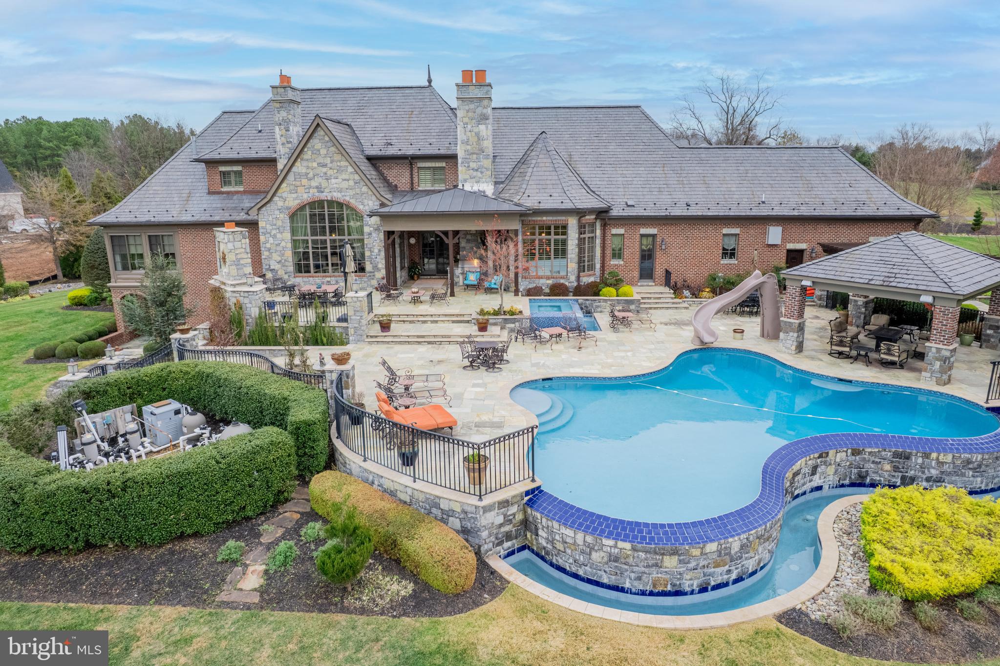 Leesburg, Virginia, 20175, United States, ,Residential,For Sale,2005679