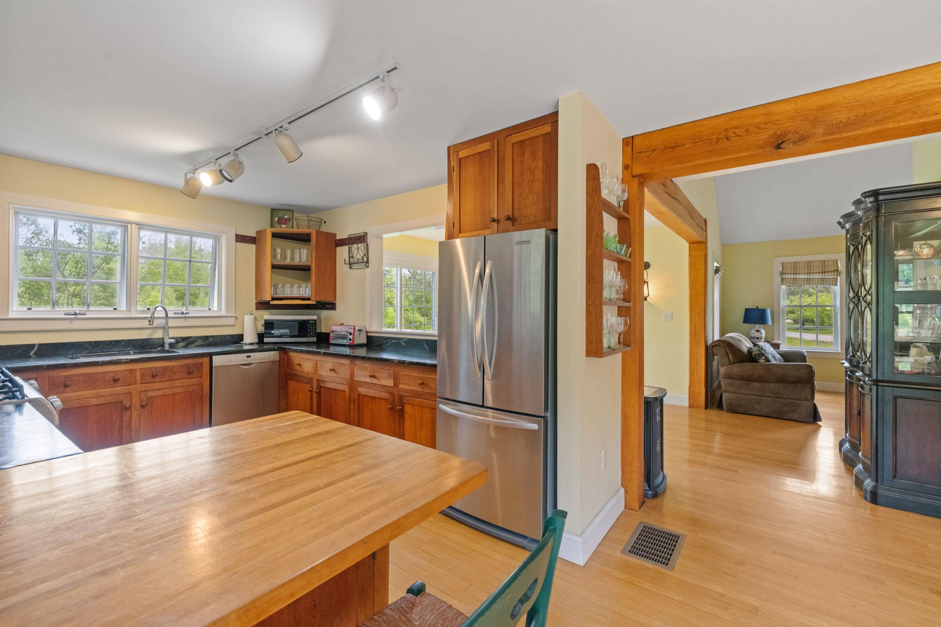 Hillsborough, New Hampshire, 03244, United States, 3 Bedrooms Bedrooms, ,2 BathroomsBathrooms,Residential,For Sale,1840284