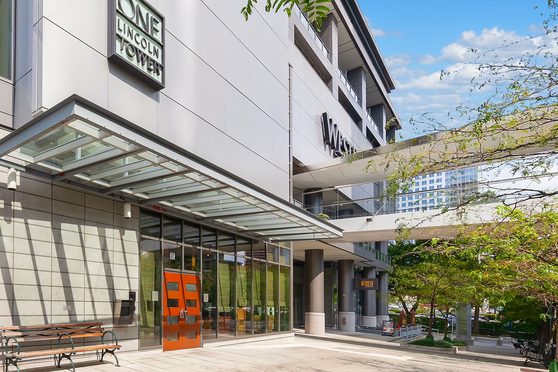 650 Bellevue Wy NE, Bellevue, WA 98004 - 物件實景