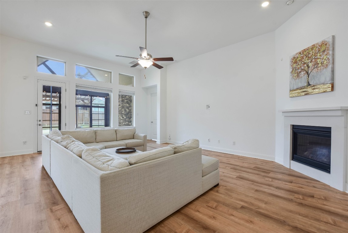 Pflugerville, Texas, 78660, United States, 4 Bedrooms Bedrooms, ,4 BathroomsBathrooms,Residential,For Sale,1917831