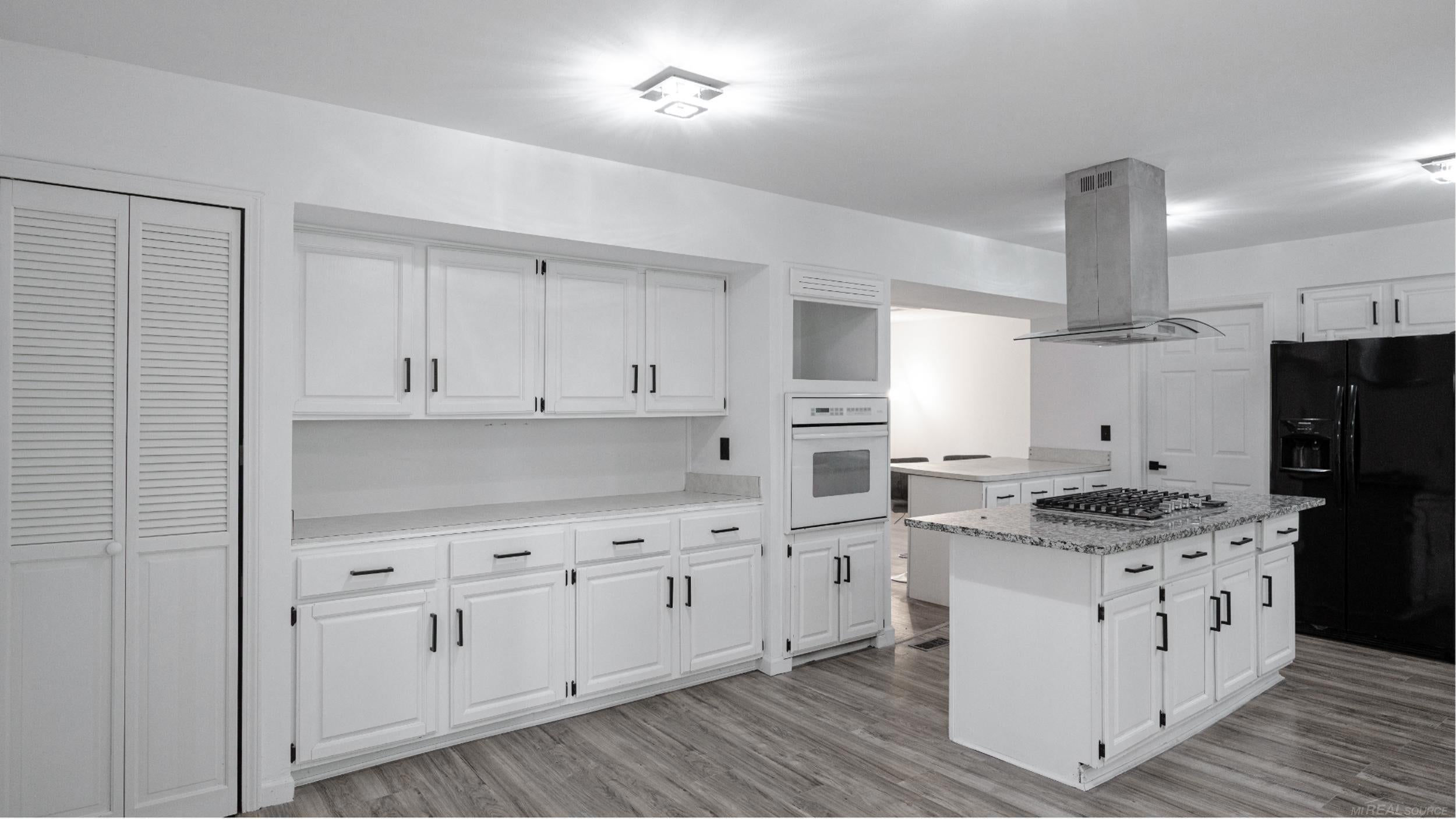 Columbus, Michigan, 48063, United States, 3 Bedrooms Bedrooms, ,3 BathroomsBathrooms,Residential,For Sale,1974296