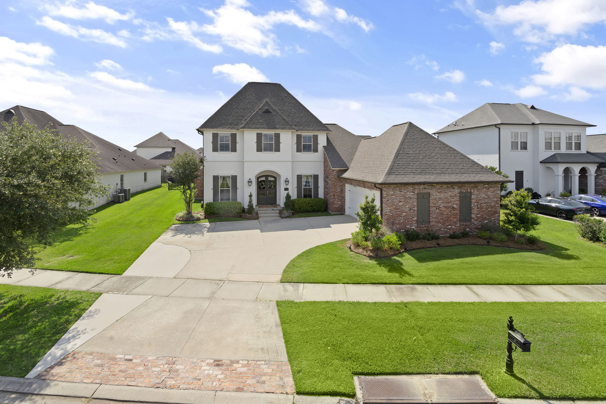 Zachary, Louisiana, 70791, United States, 4 Bedrooms Bedrooms, ,4 BathroomsBathrooms,Residential,For Sale,1868293